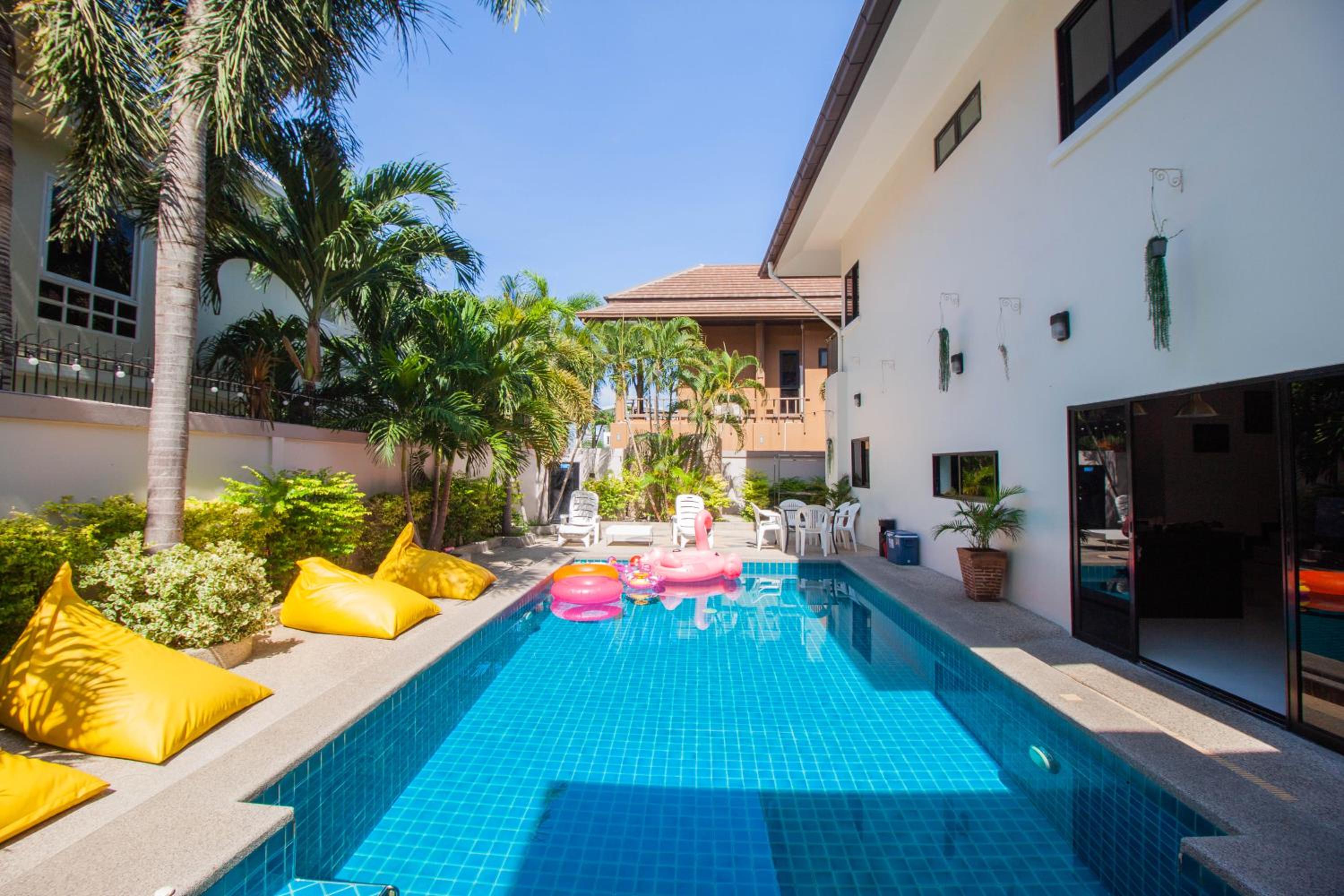 Villa - Photo 3