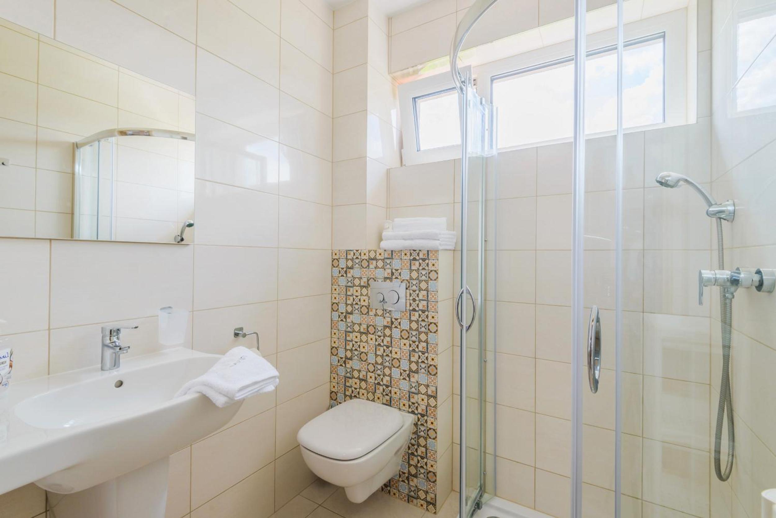 One-Bedroom Suite photo 3
