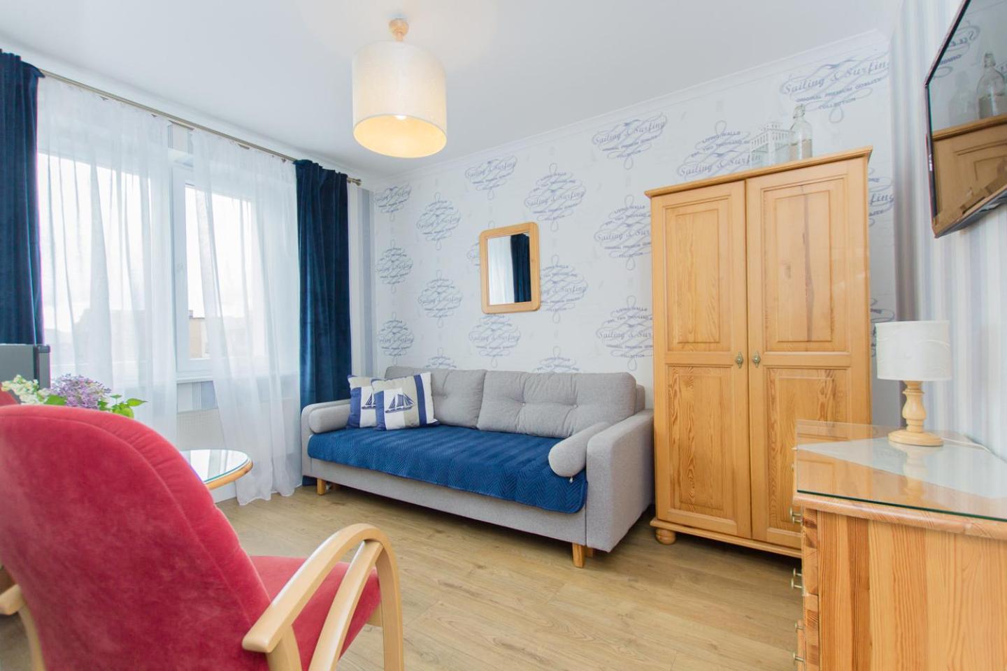 Studio with Sofa Bed