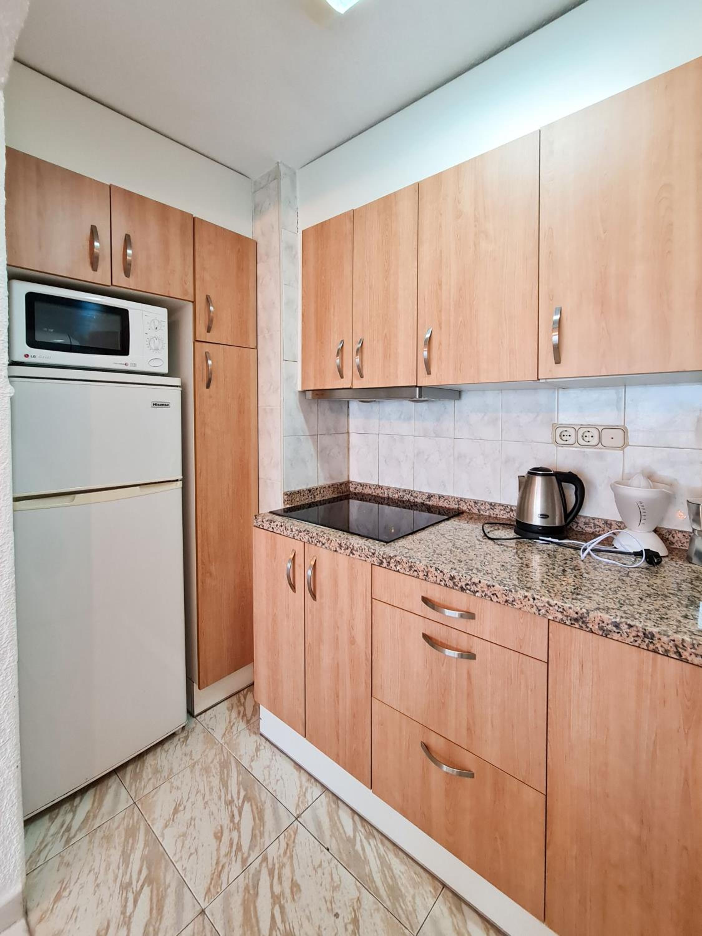 One-Bedroom Apartment - Photo 24