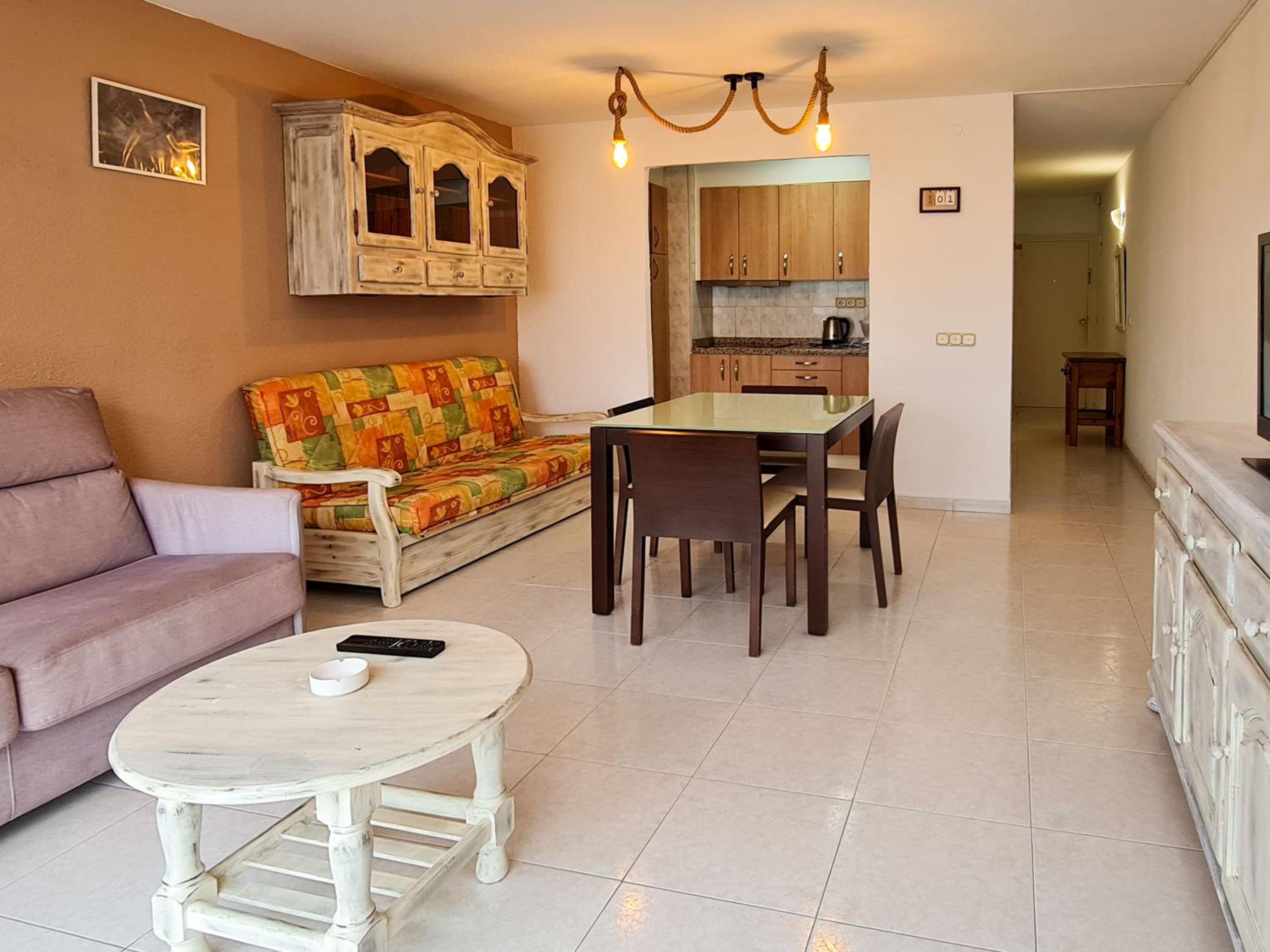 One-Bedroom Apartment - Photo 10