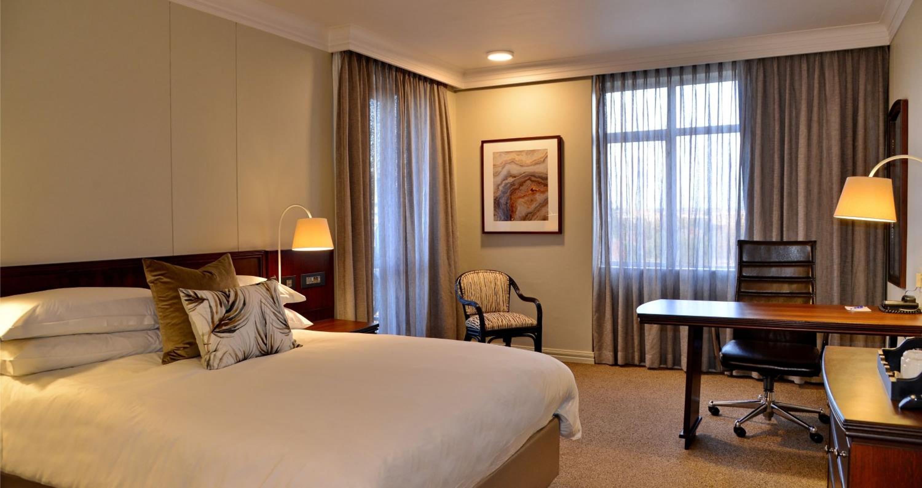 Deluxe Room - Photo 4