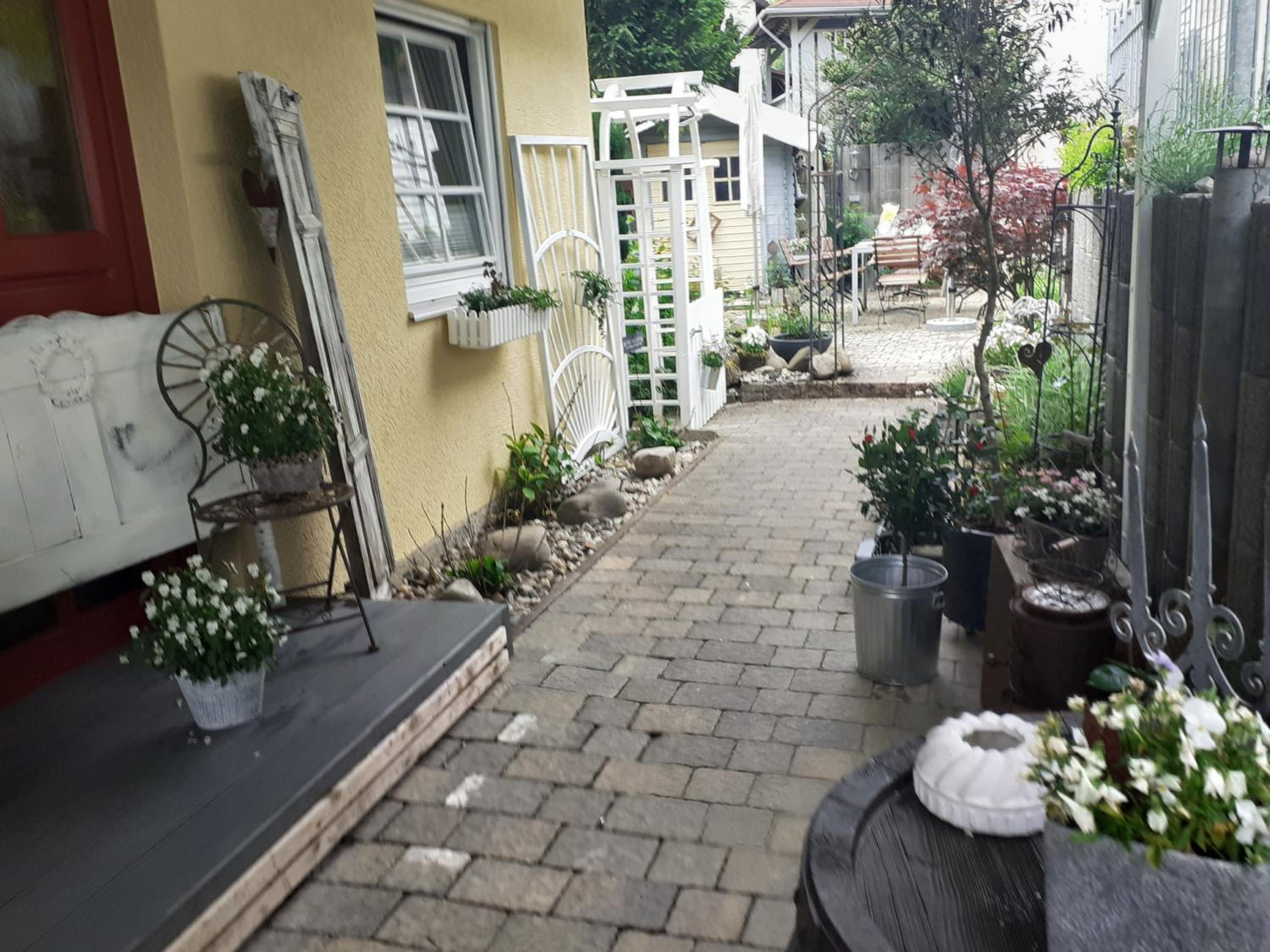 Apartment With Balcony photo 3