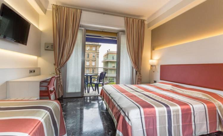 Quadruple Room with Balcony and Garden View