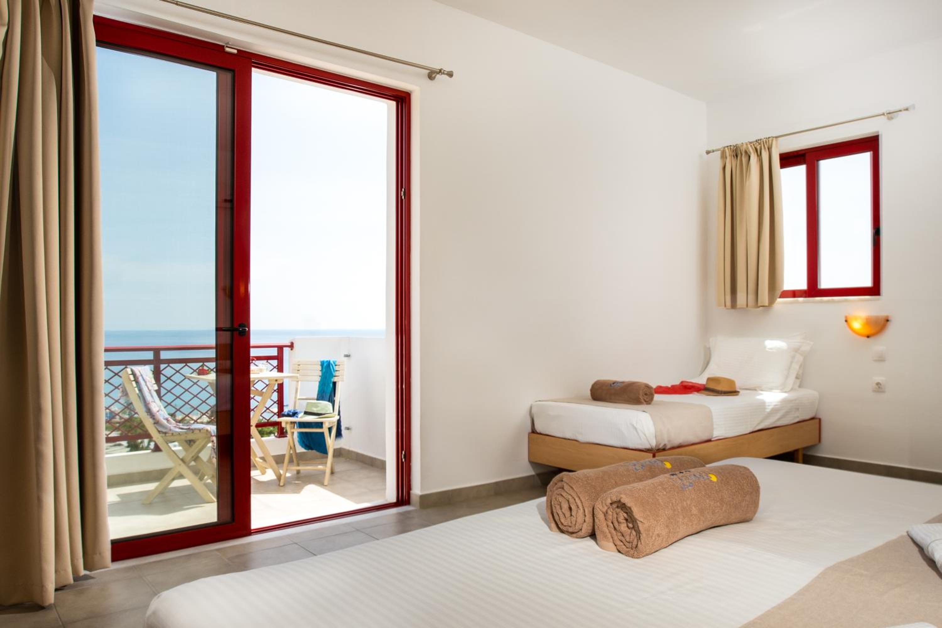 Studio (3 Adults) with Sea View