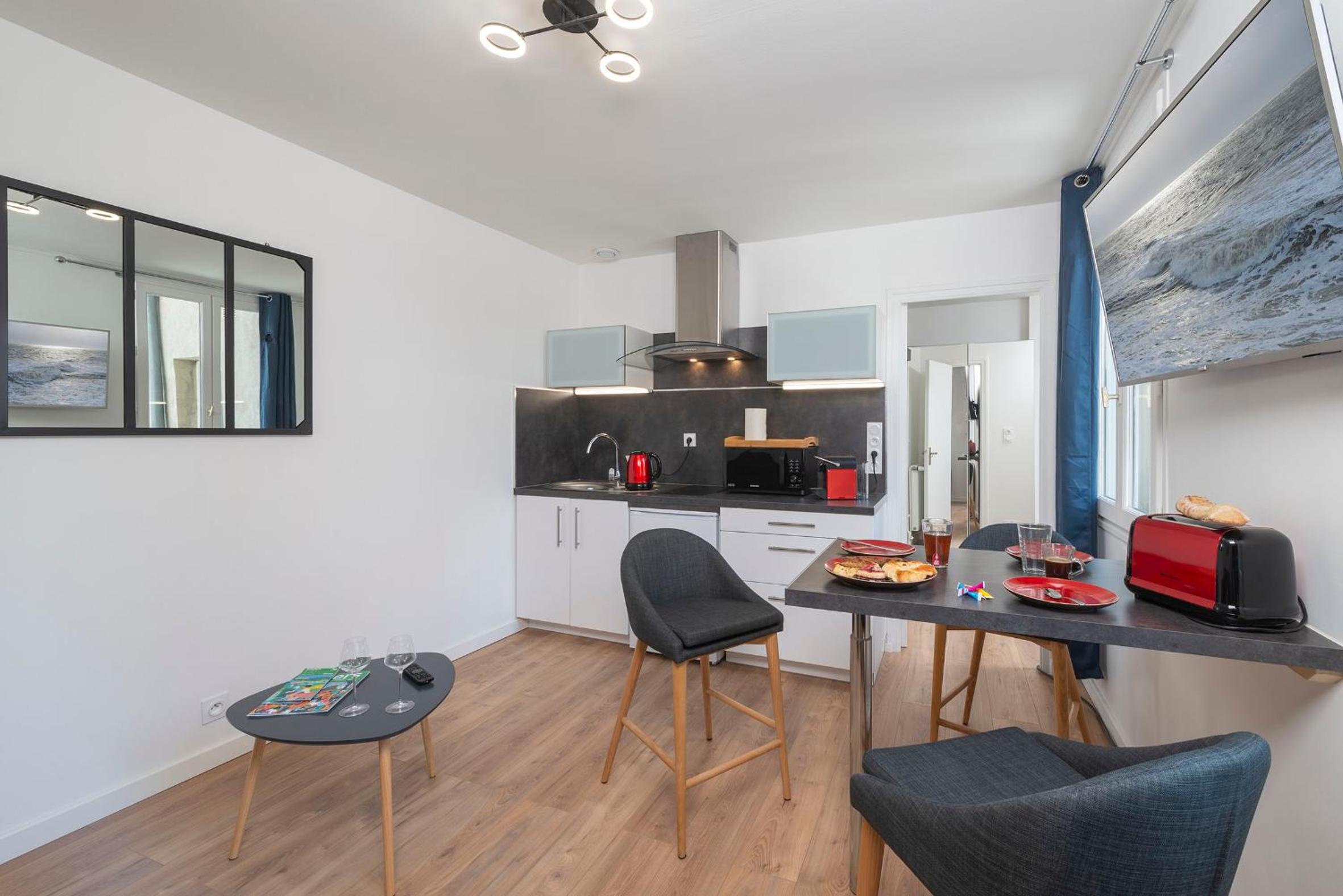 Superior Apartment - Photo 2