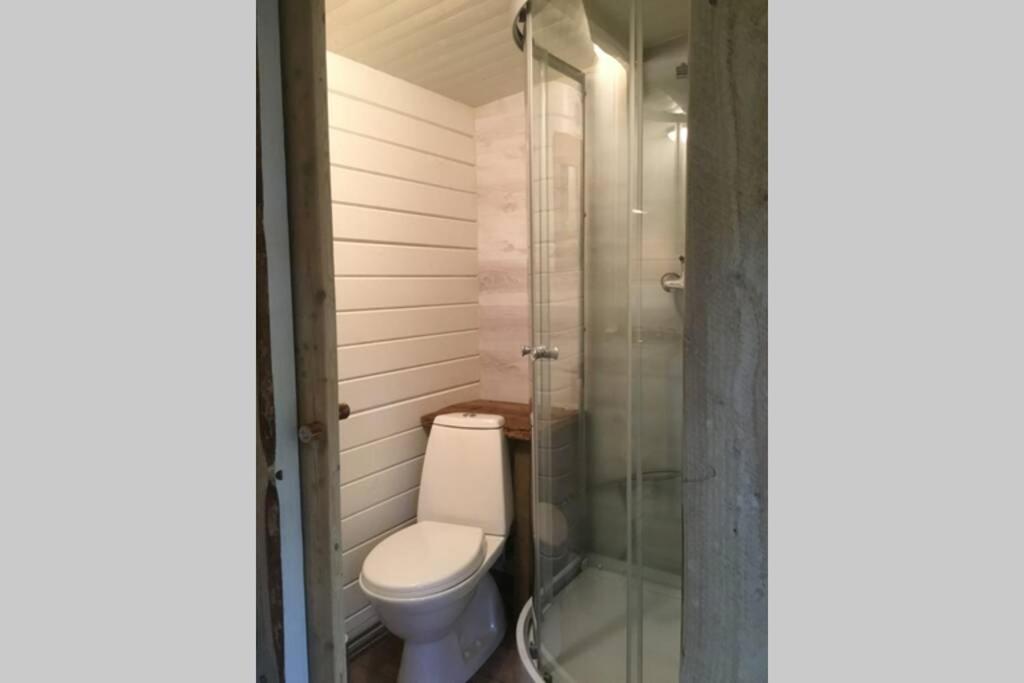 One-Bedroom House photo 3