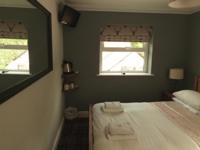 Double Room - Photo 5