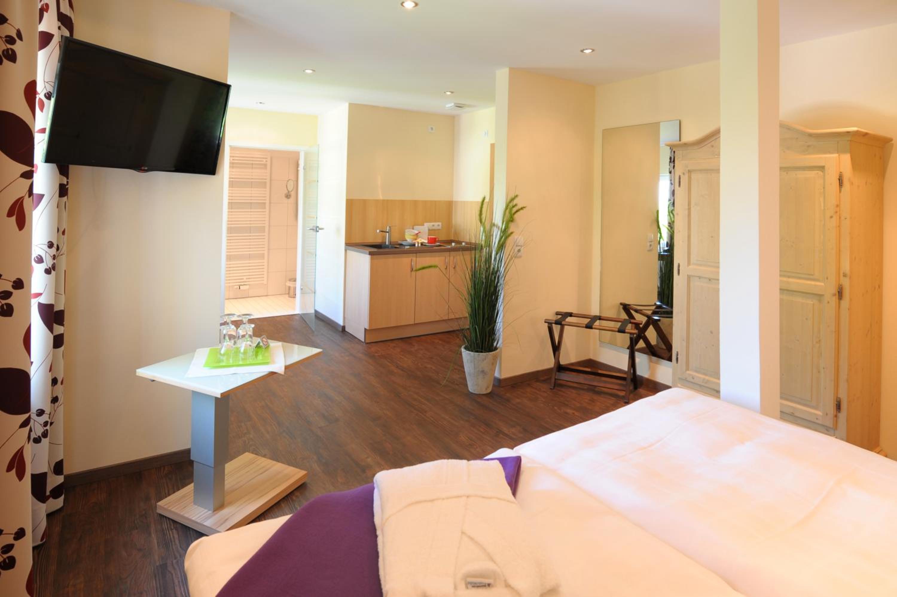 Studio Apartment