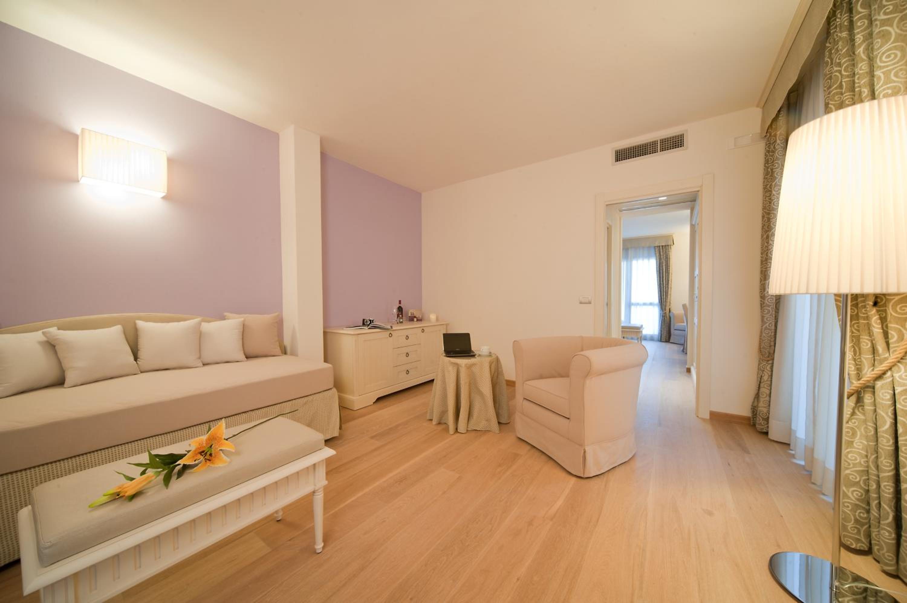 Suite with Private Terrace photo 1