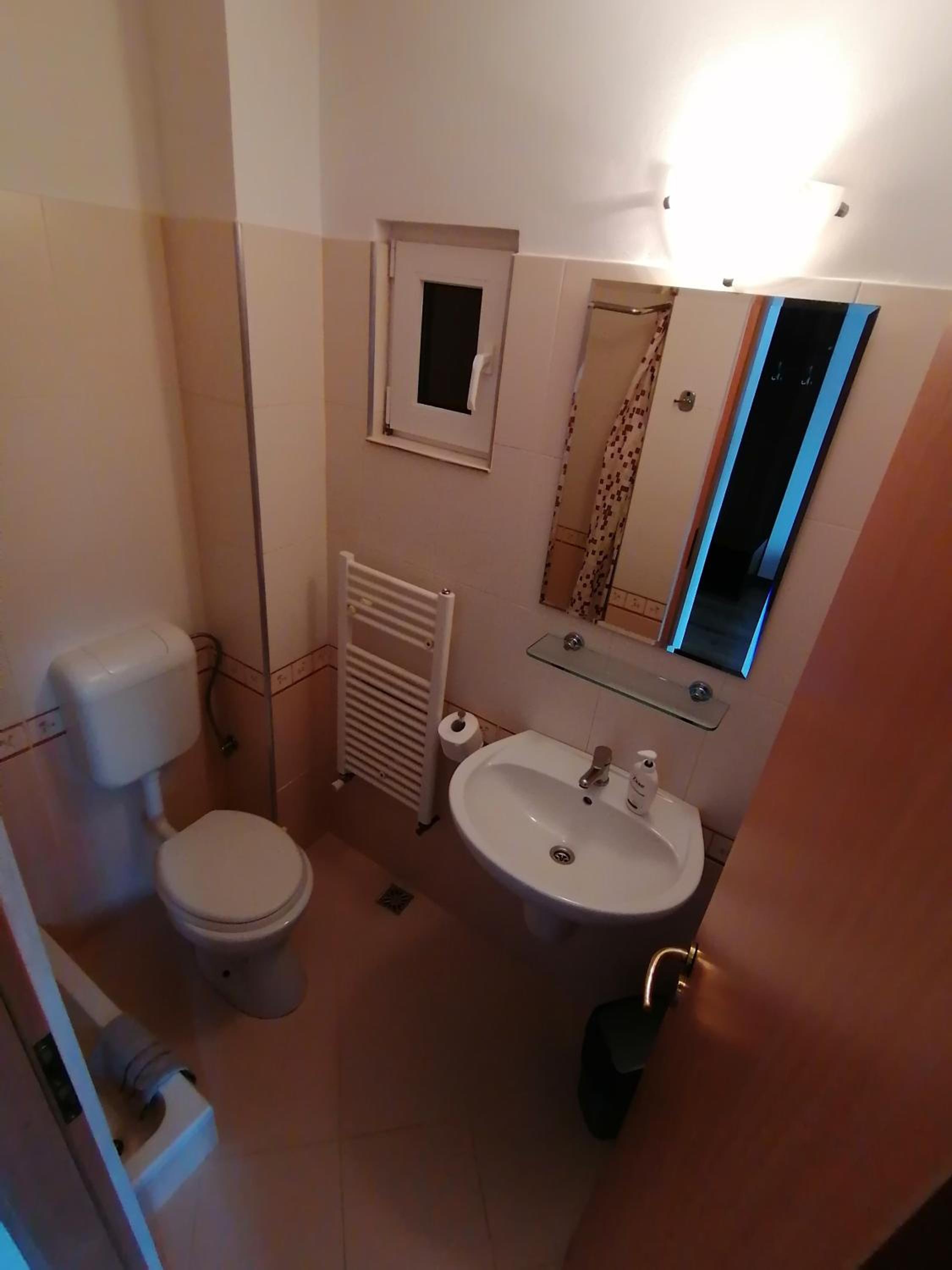 Double Room with Mountain View - Photo 7