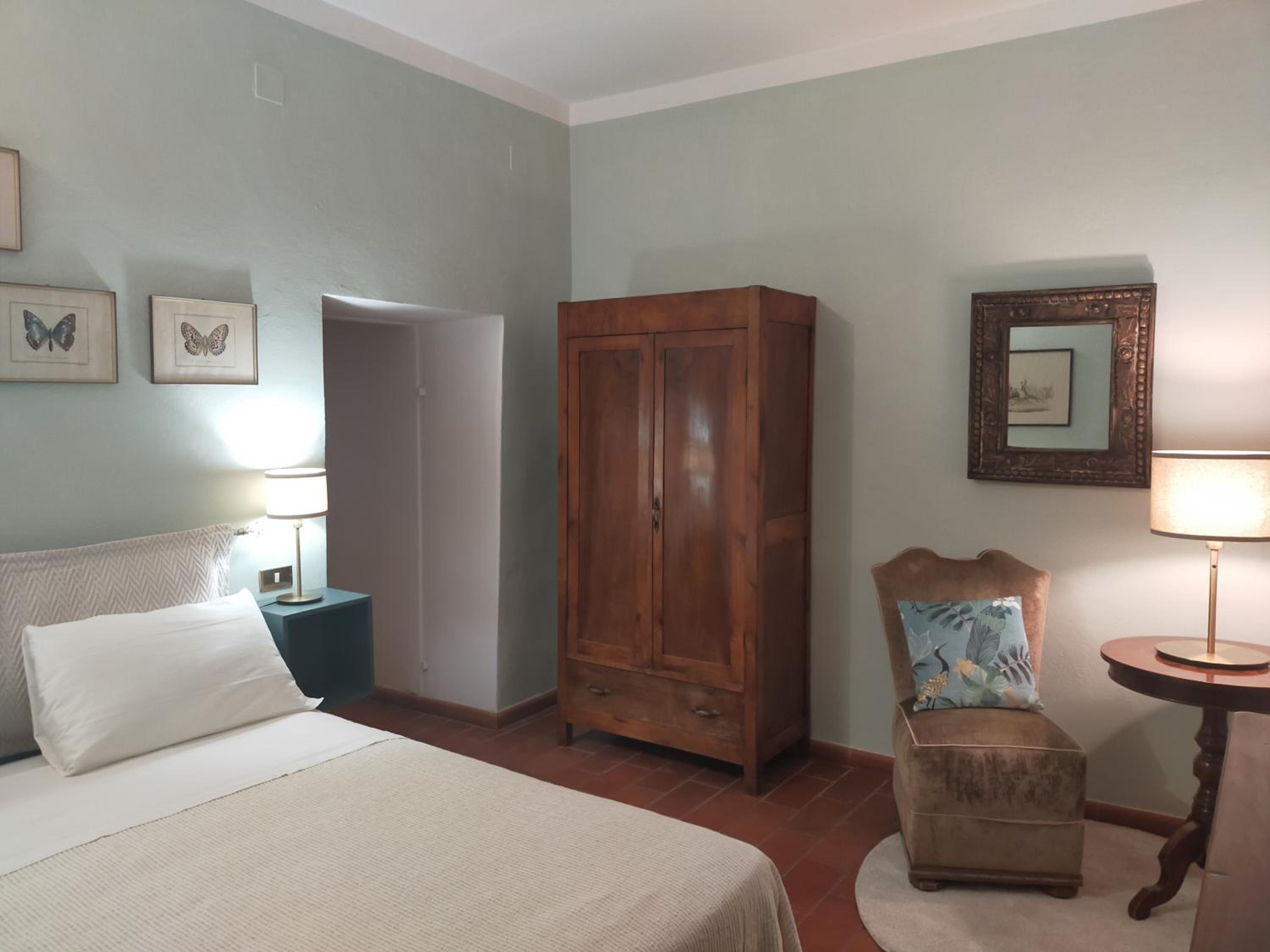 Standard Double or Twin Room photo 3