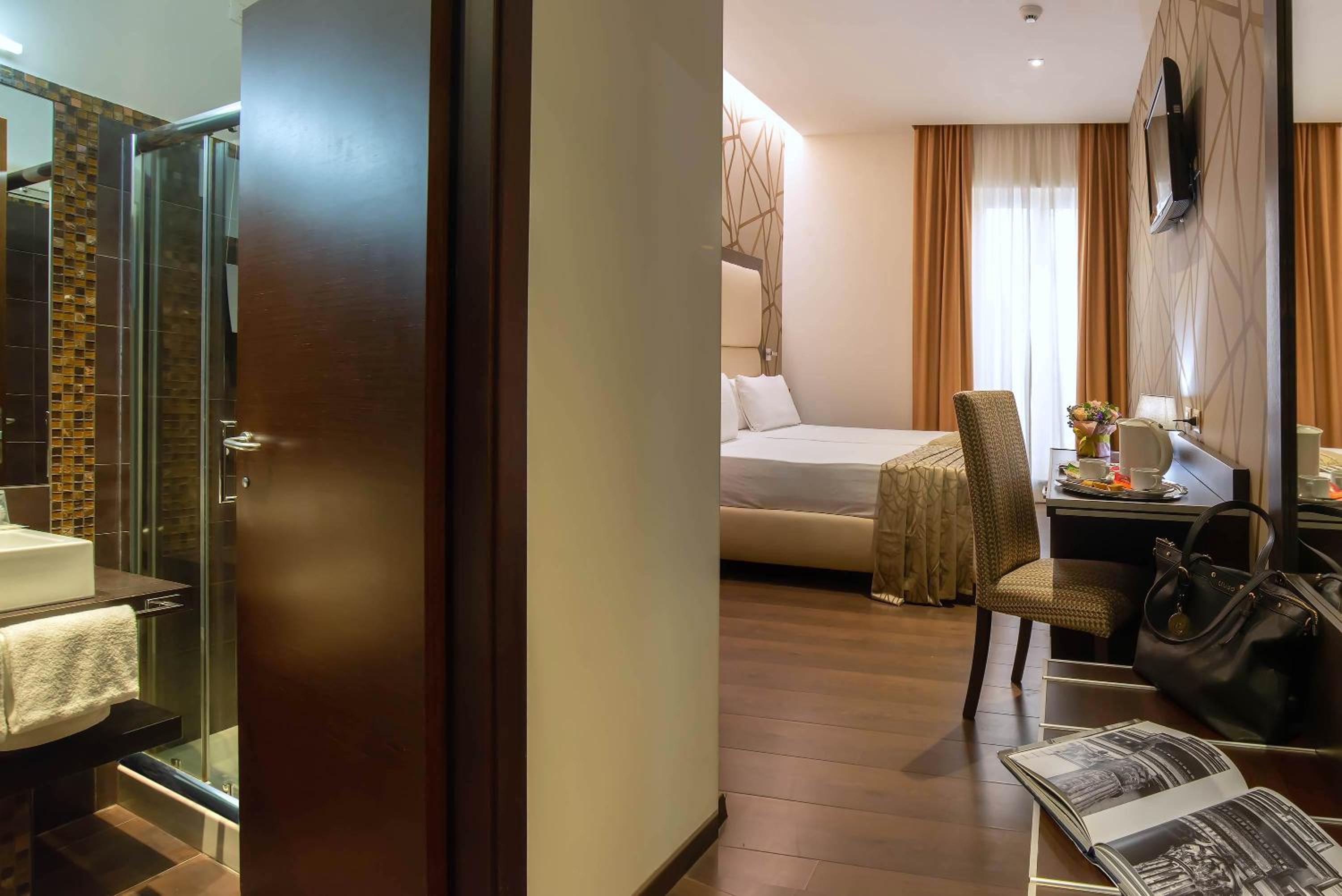 Available room