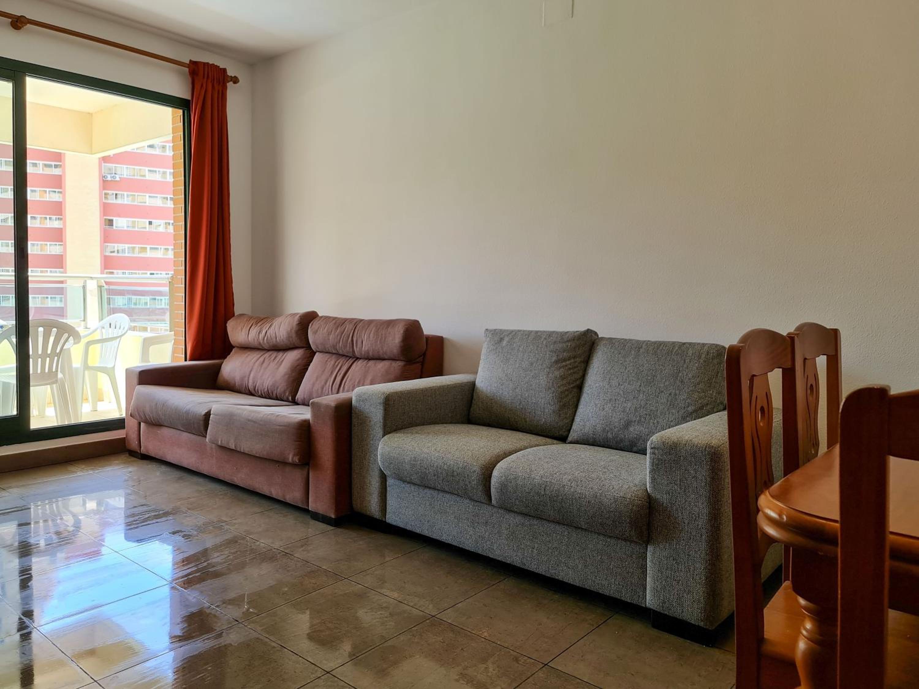 One-Bedroom Apartment - Photo 6