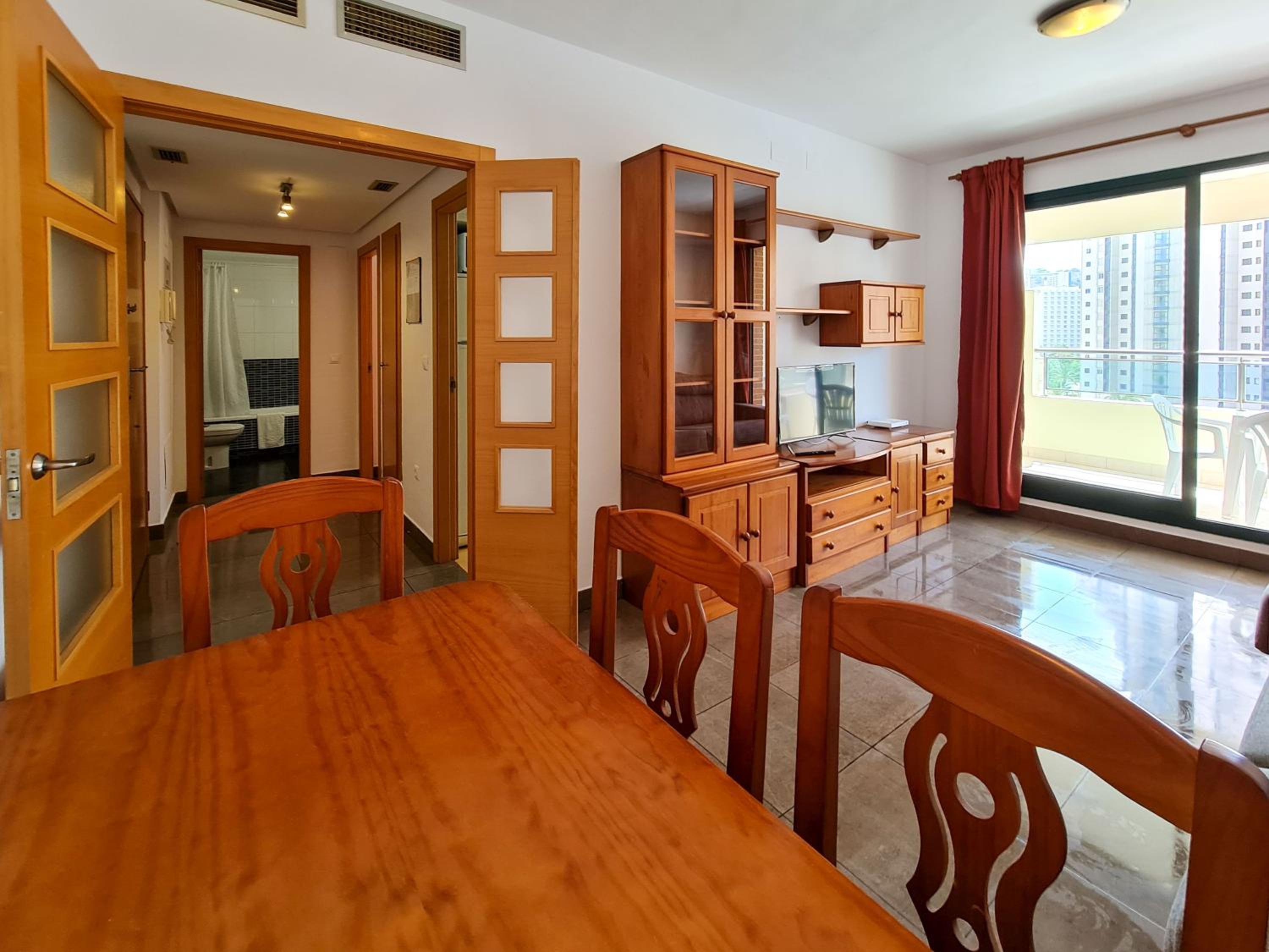 One-Bedroom Apartment - Photo 8