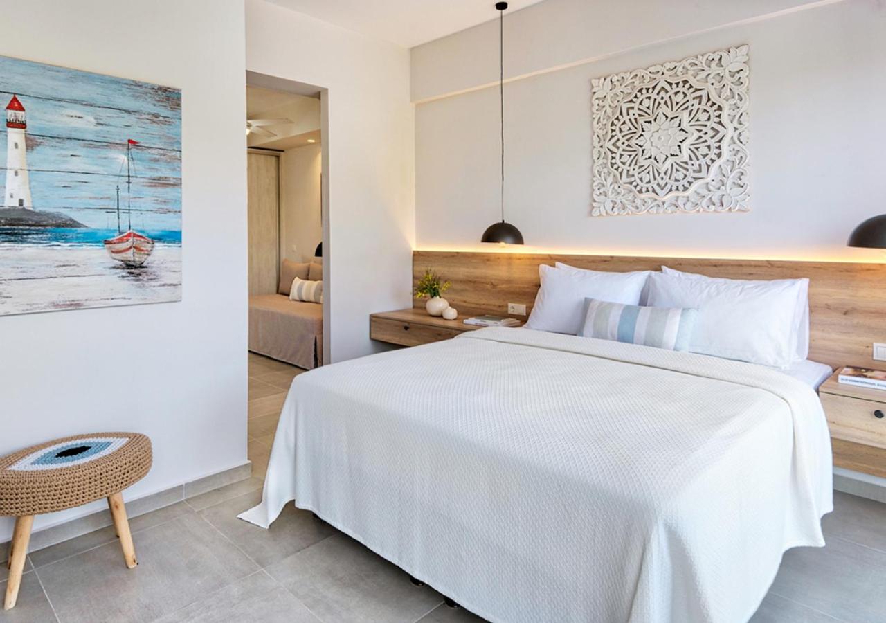 Exclusive Three Bedroom Villa with Sea View and Private Pool