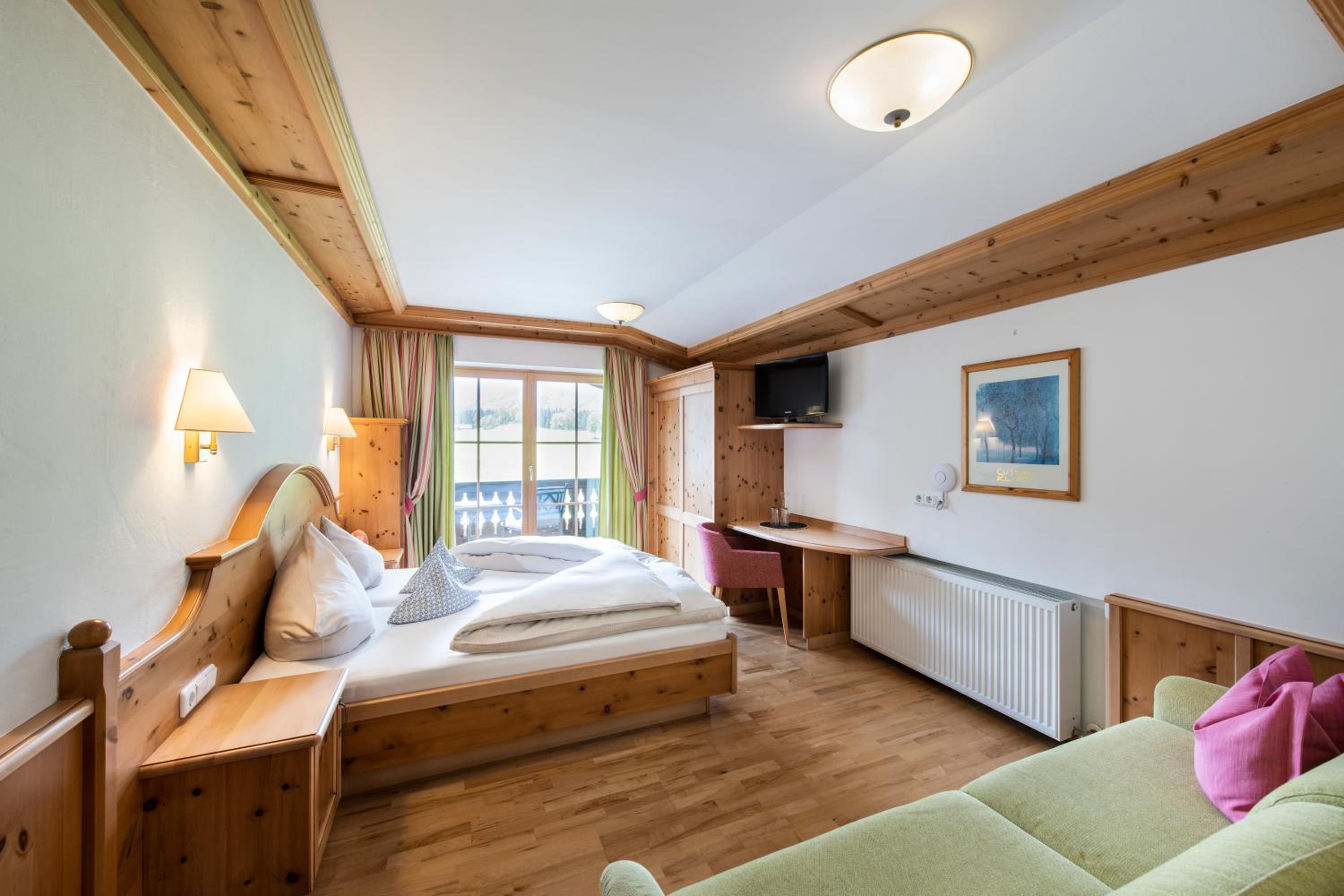 Standard Double Room - Photo 1