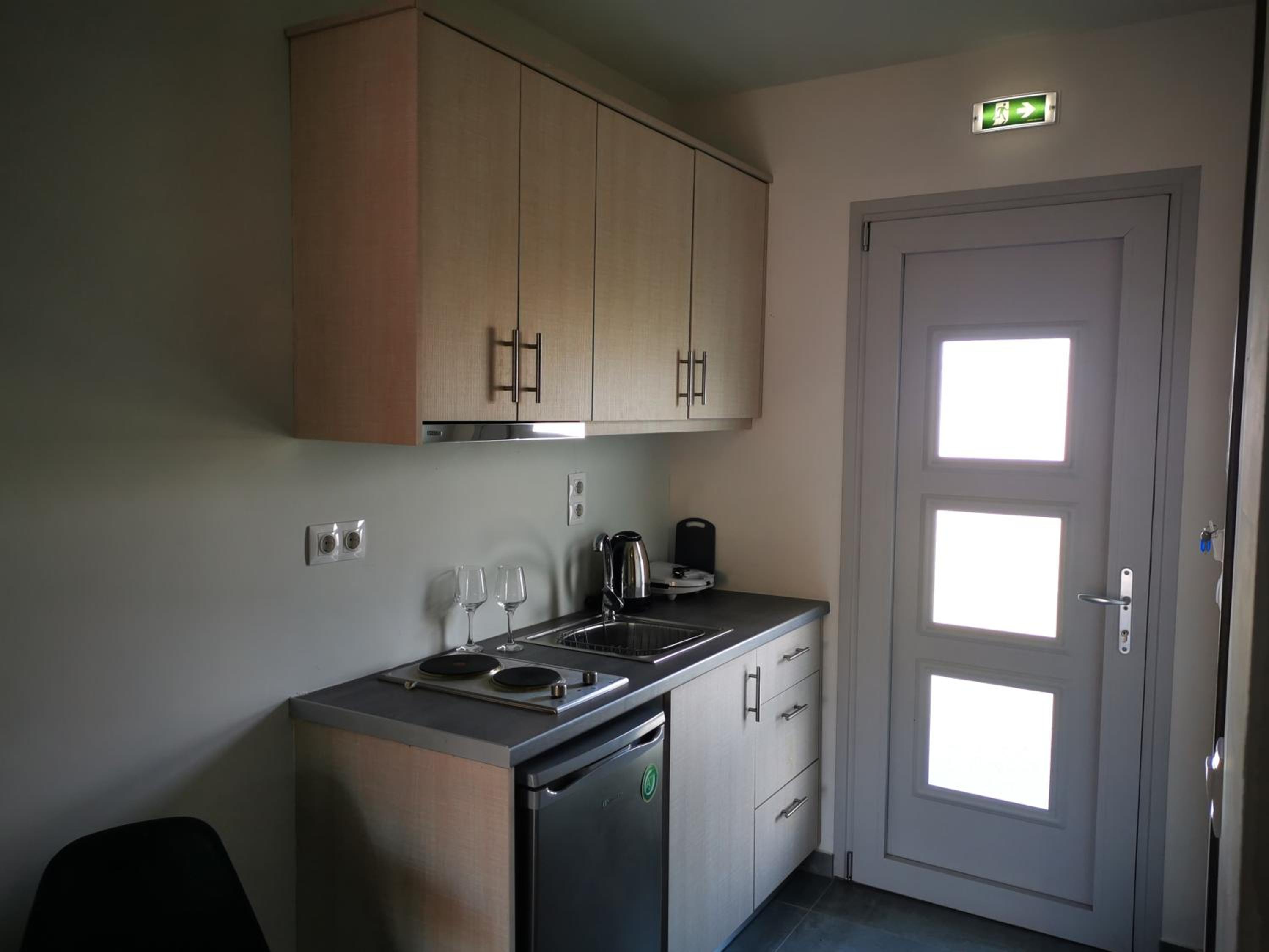 Apartment With Balcony photo 2