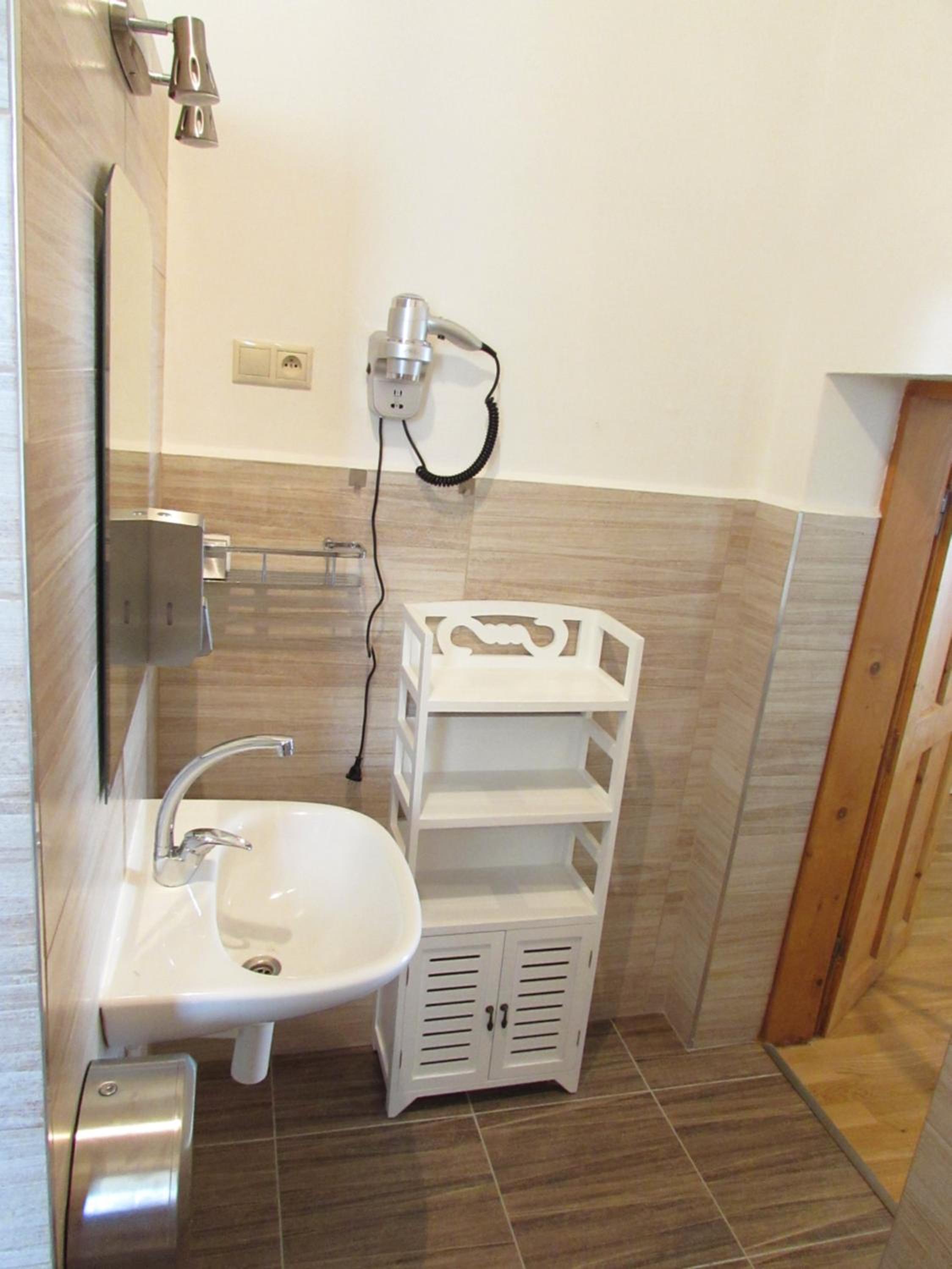Two-Bedroom House photo 3
