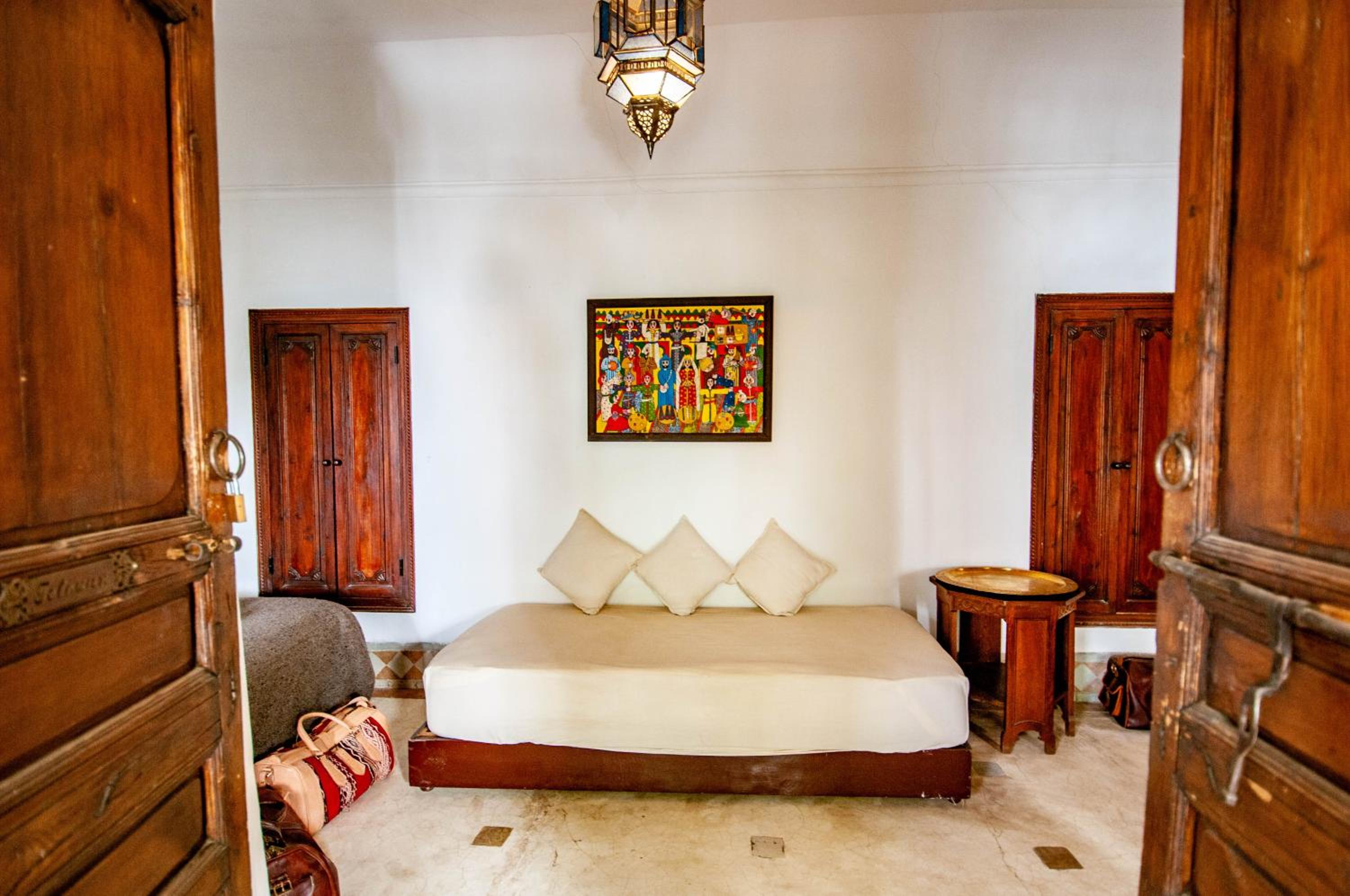 Double / Twin Room or Triple Room - Photo 22