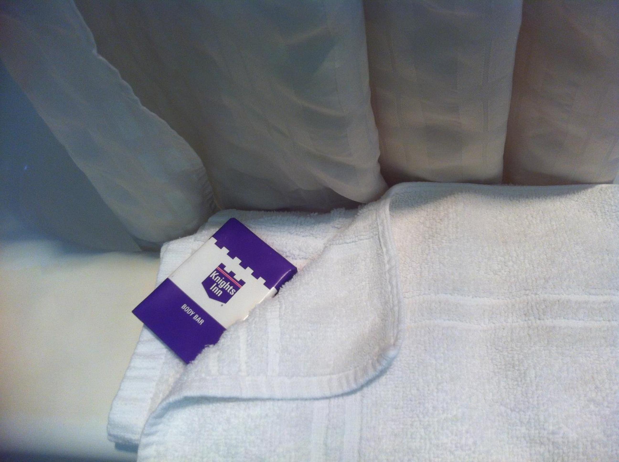 King Room with Spa Bath - Photo 4