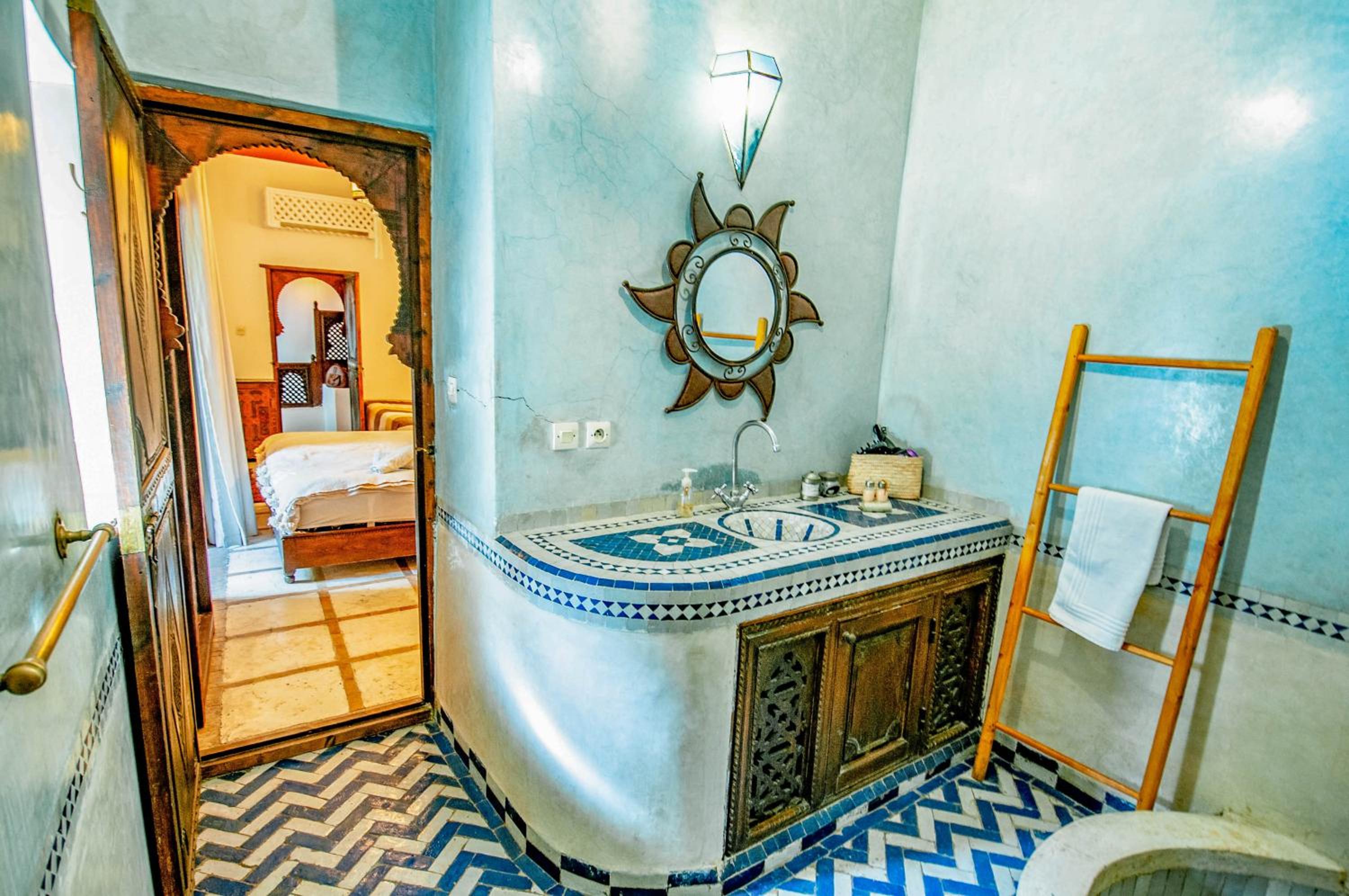 Double / Twin Room or Triple Room - Photo 13