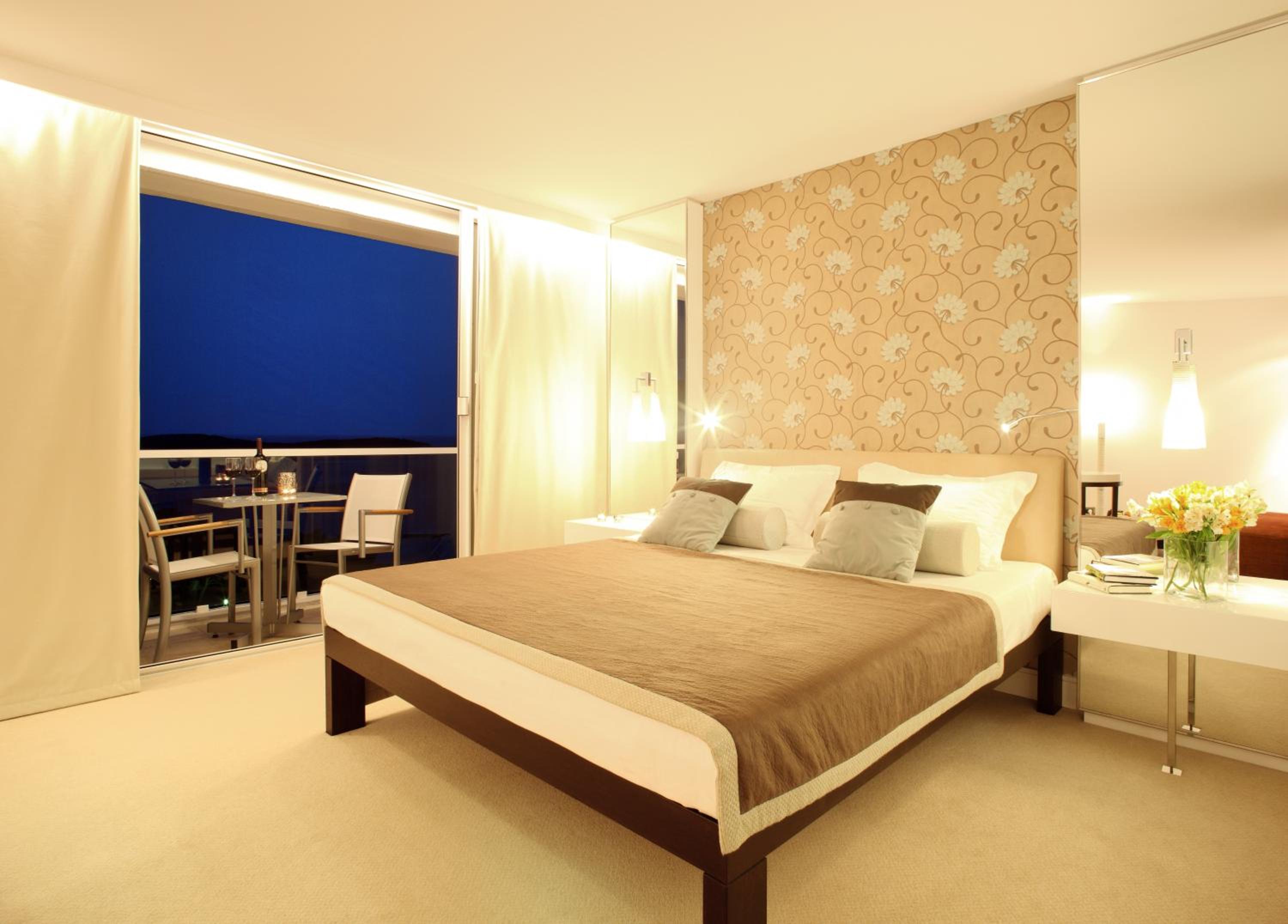Junior Suite with Balcony and Sea View - Photo 6