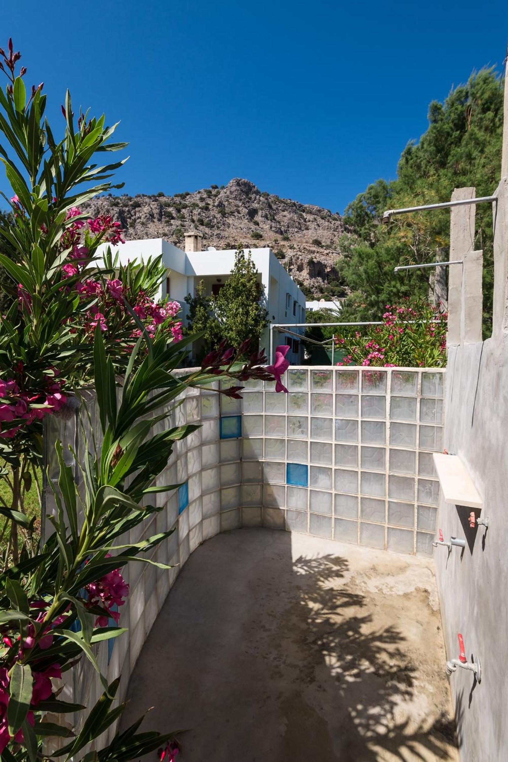 Villa - Beach Front photo 3