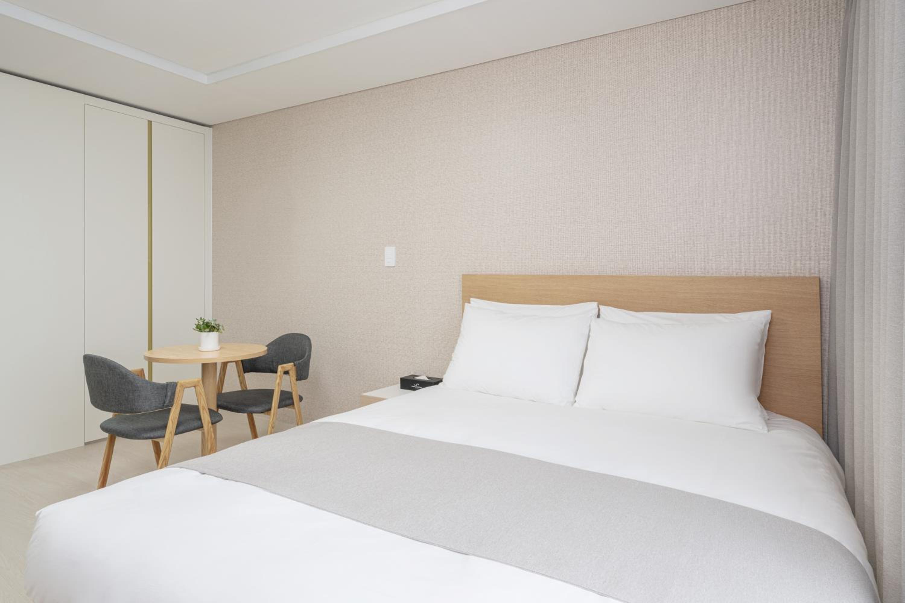 Deluxe Double Room - Photo 3