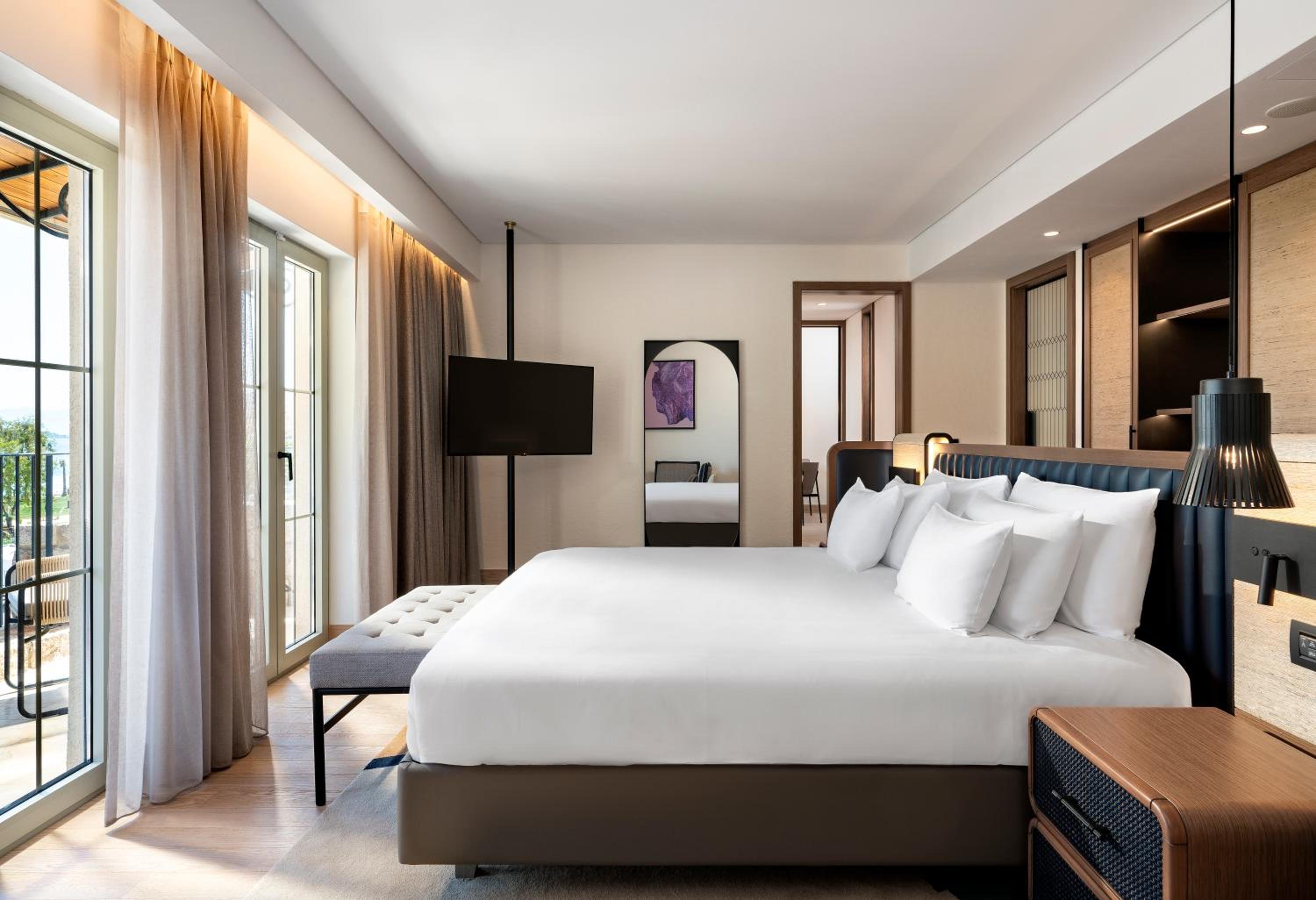 Aspat Suite with Sea View and Terrace - Photo 1