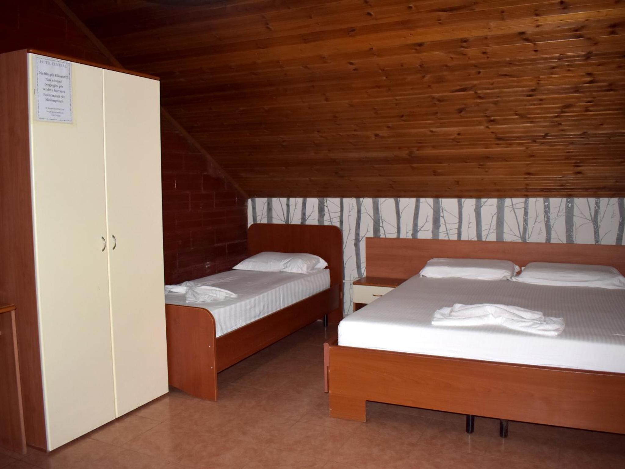 Economy Triple Room with Shared Bathroom
