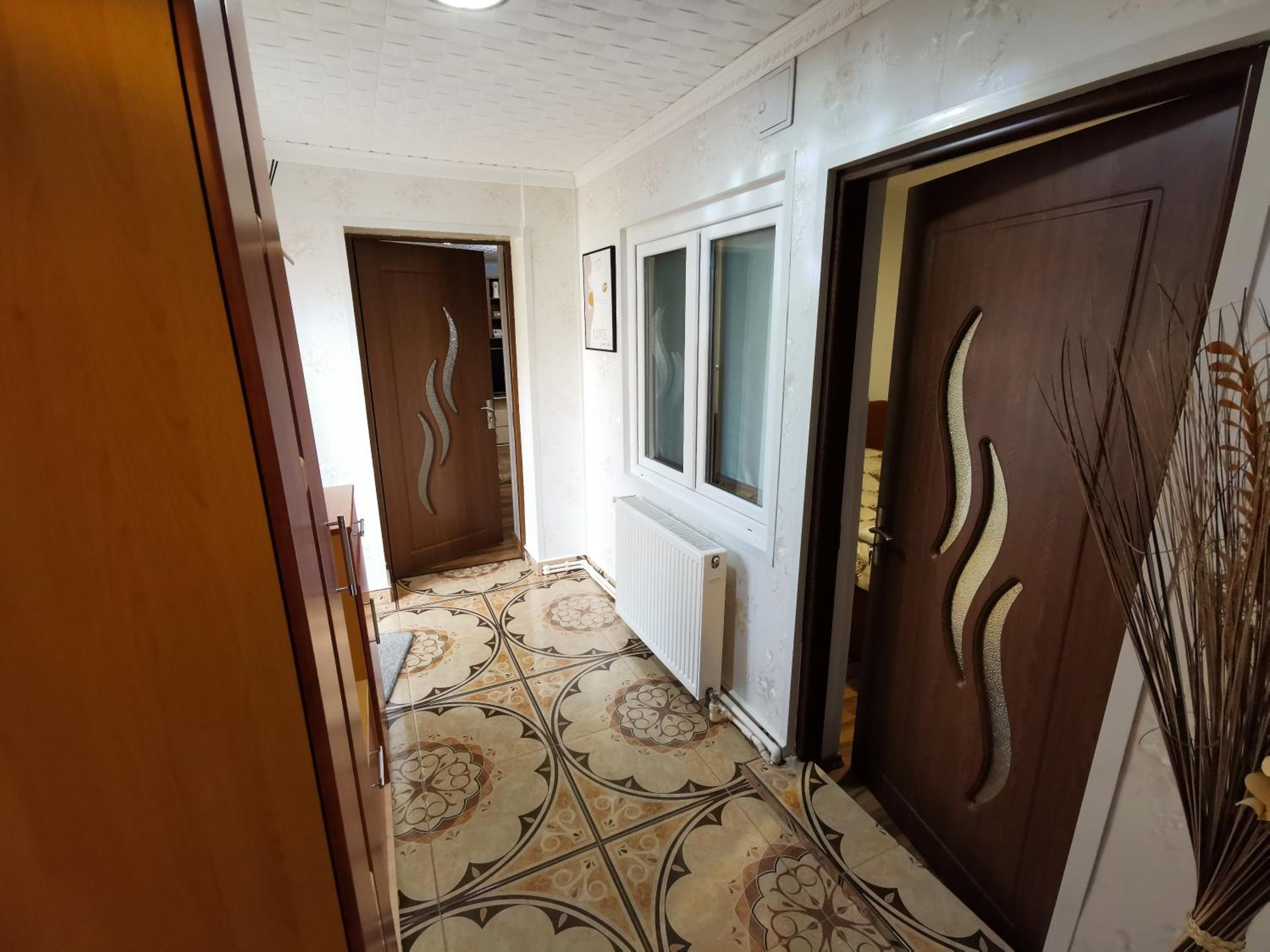 One-Bedroom Apartment - Photo 18