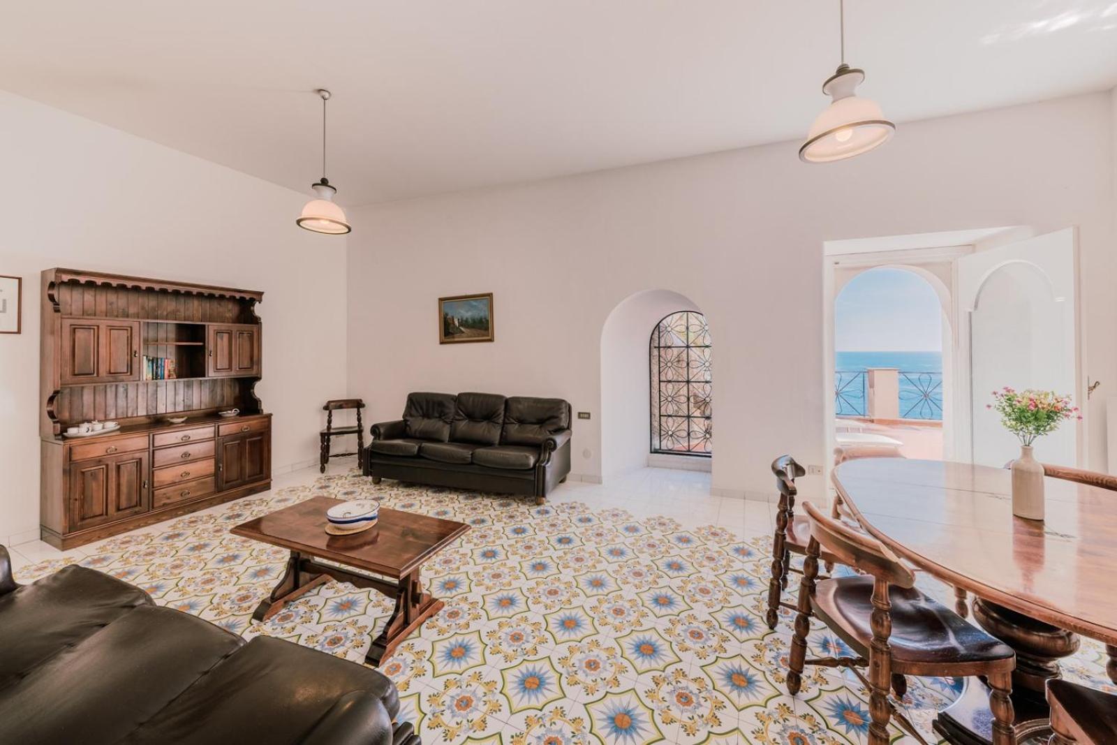 Apartment with Sea View and Terrace