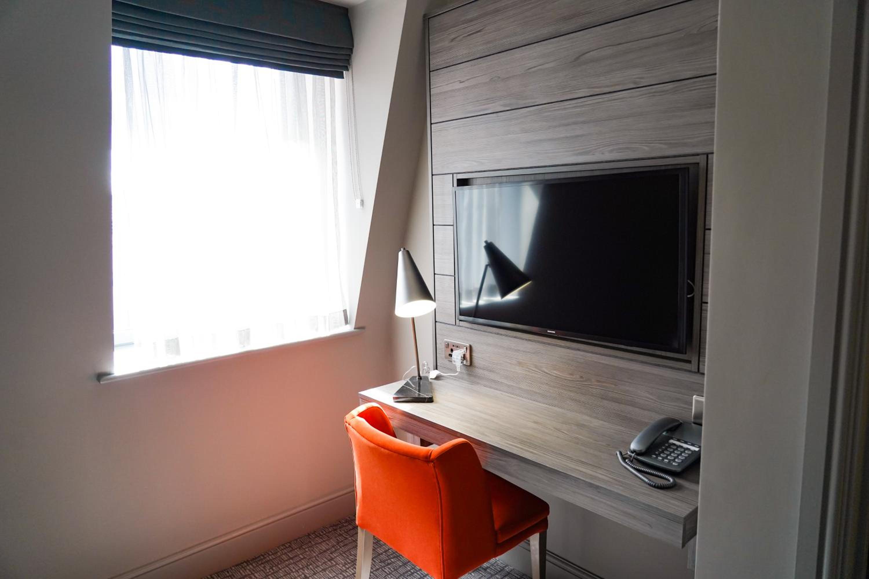 Standard Double Room - Photo 2