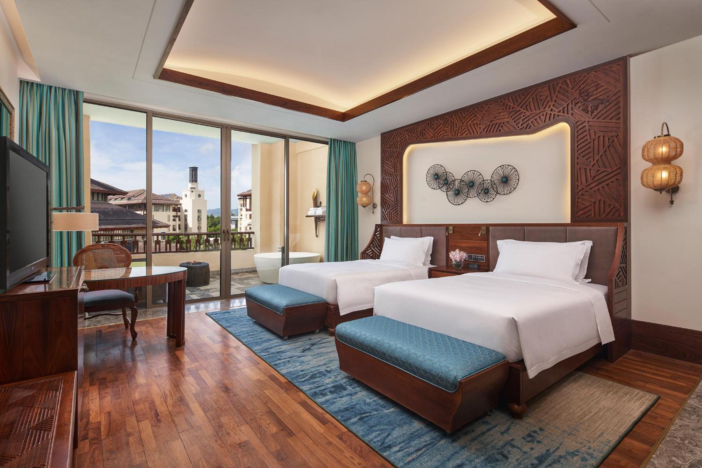 Fairmont Twin，2 Single  Size Bed Garden View - Photo 1