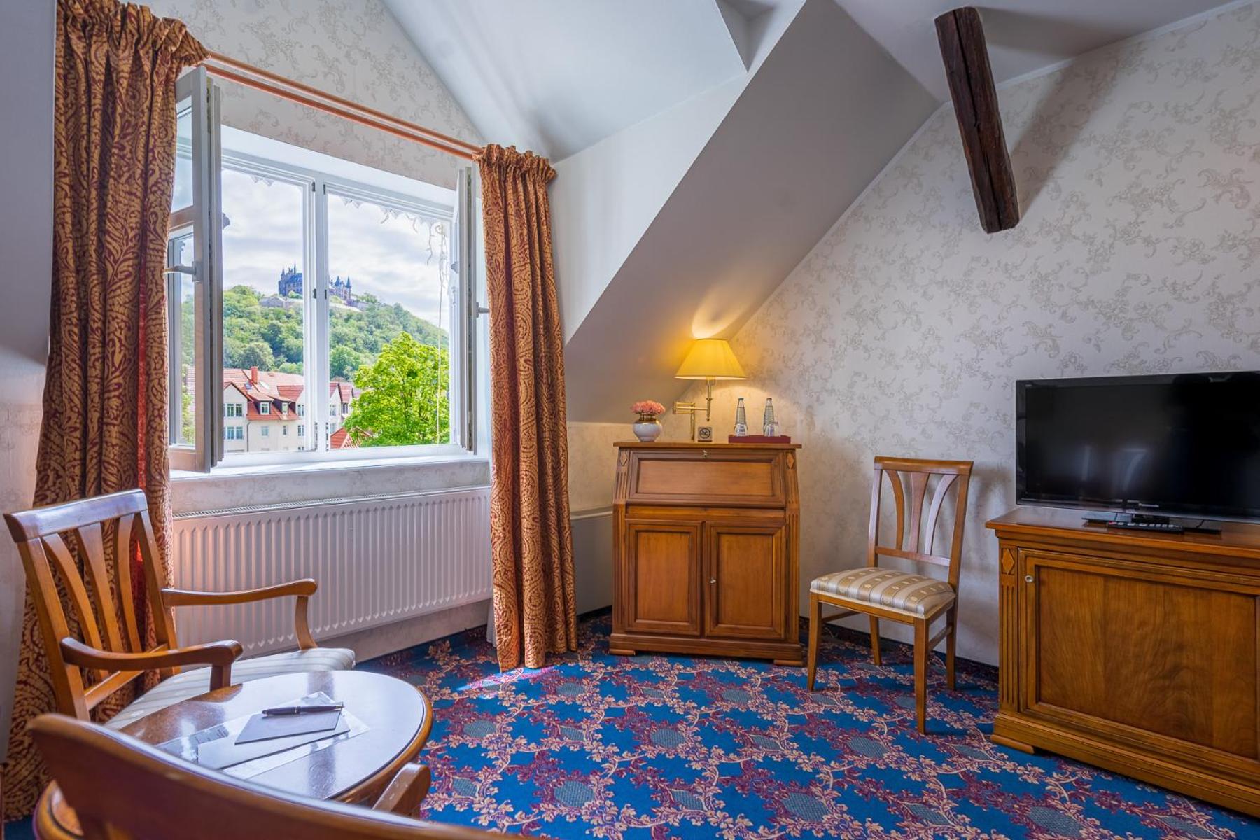Double Room with Castle View photo 3