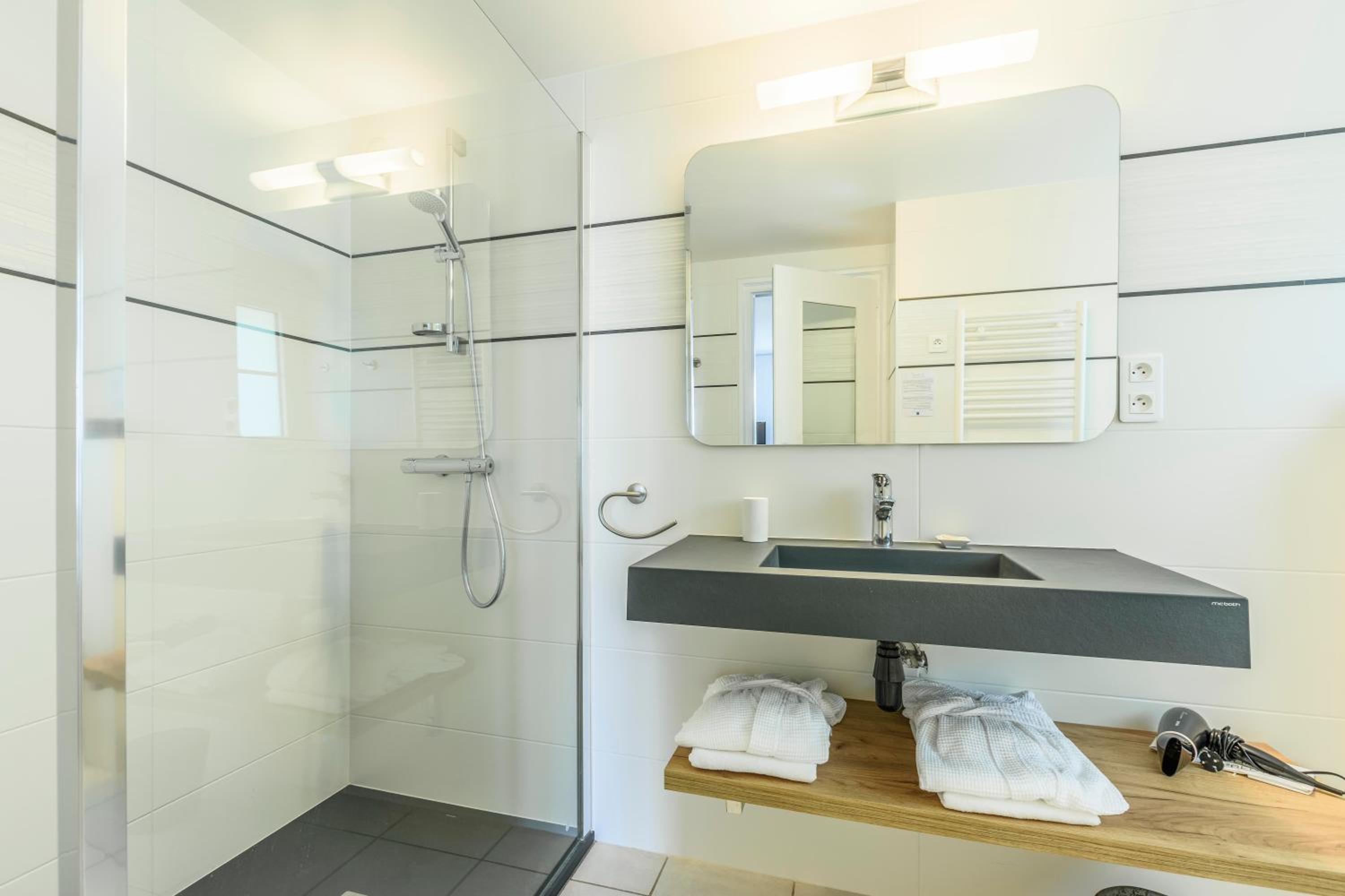 Superior Double Room - Photo 2