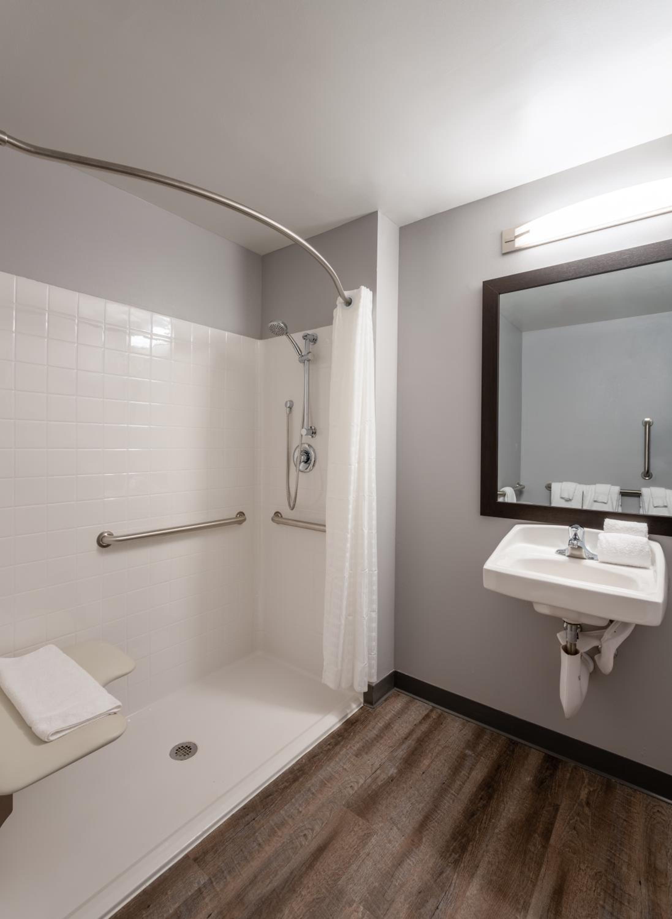King Suite - Photo 12