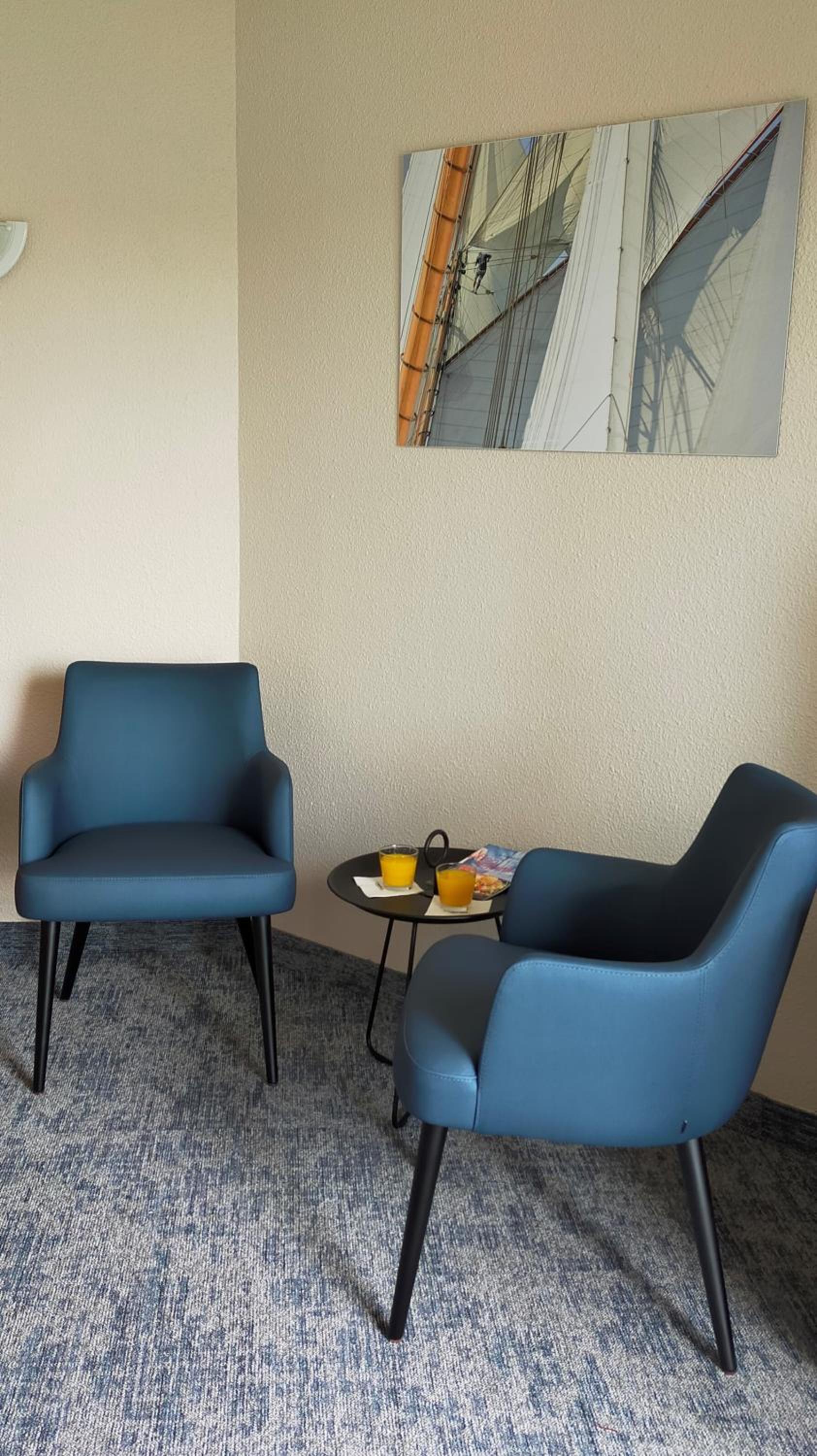 Comfort Room with Harbor View - Photo 1