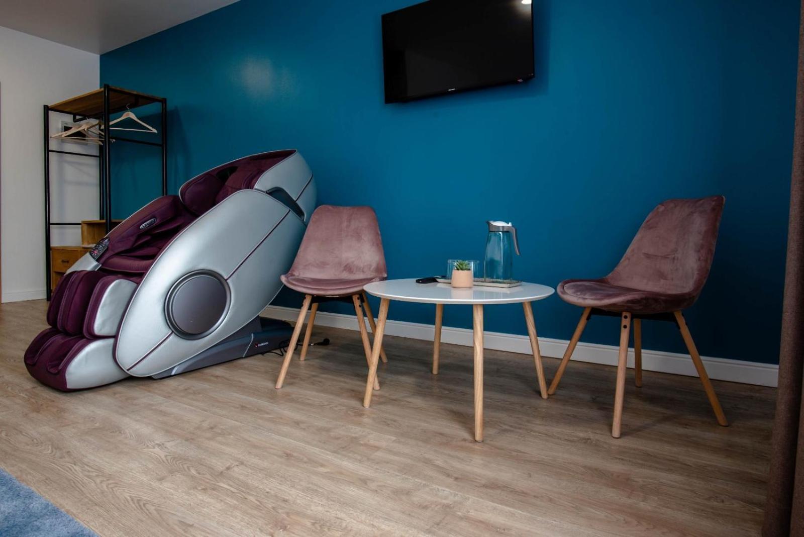 Superior King Room - Photo 18