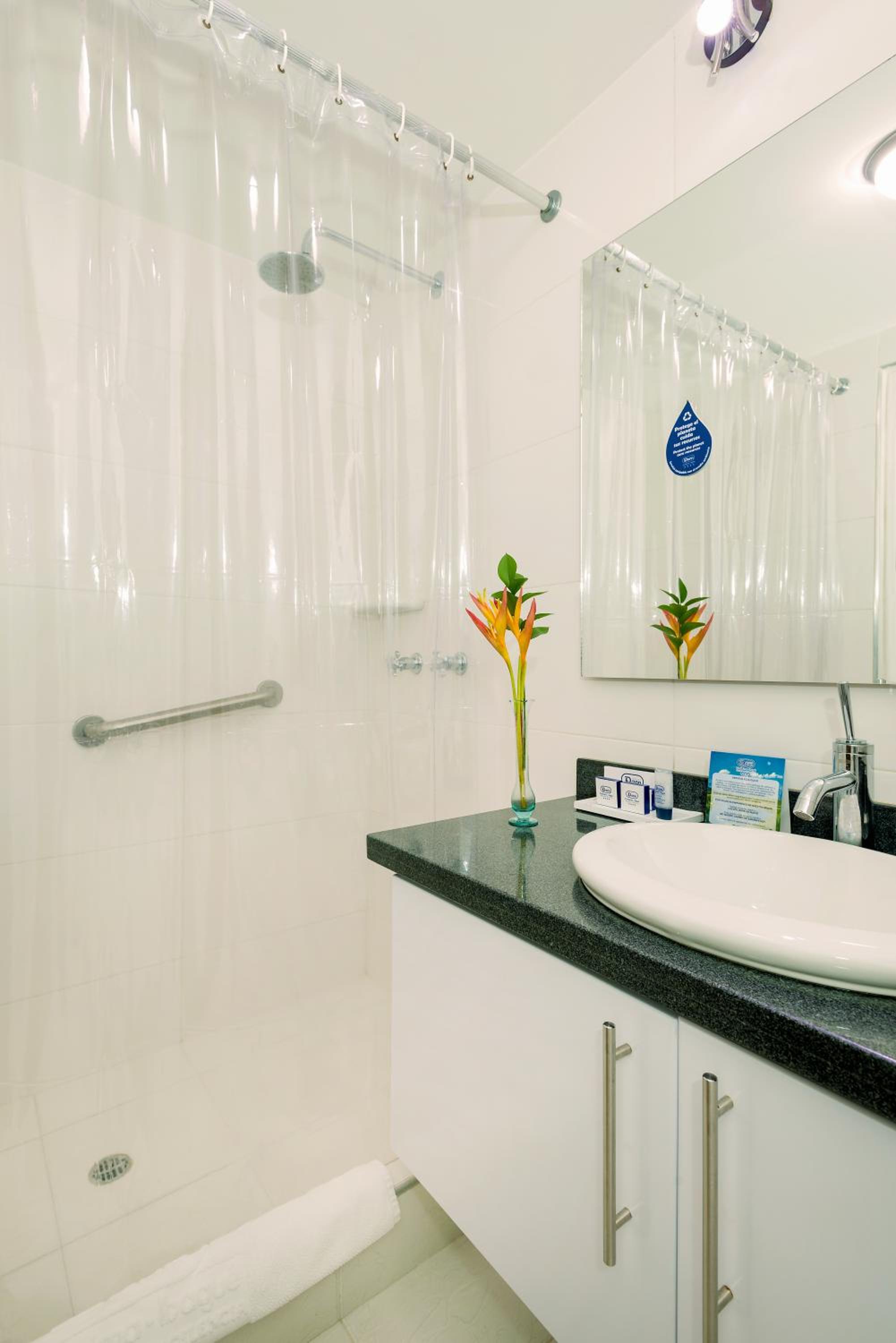 Standard Double Room - Photo 6