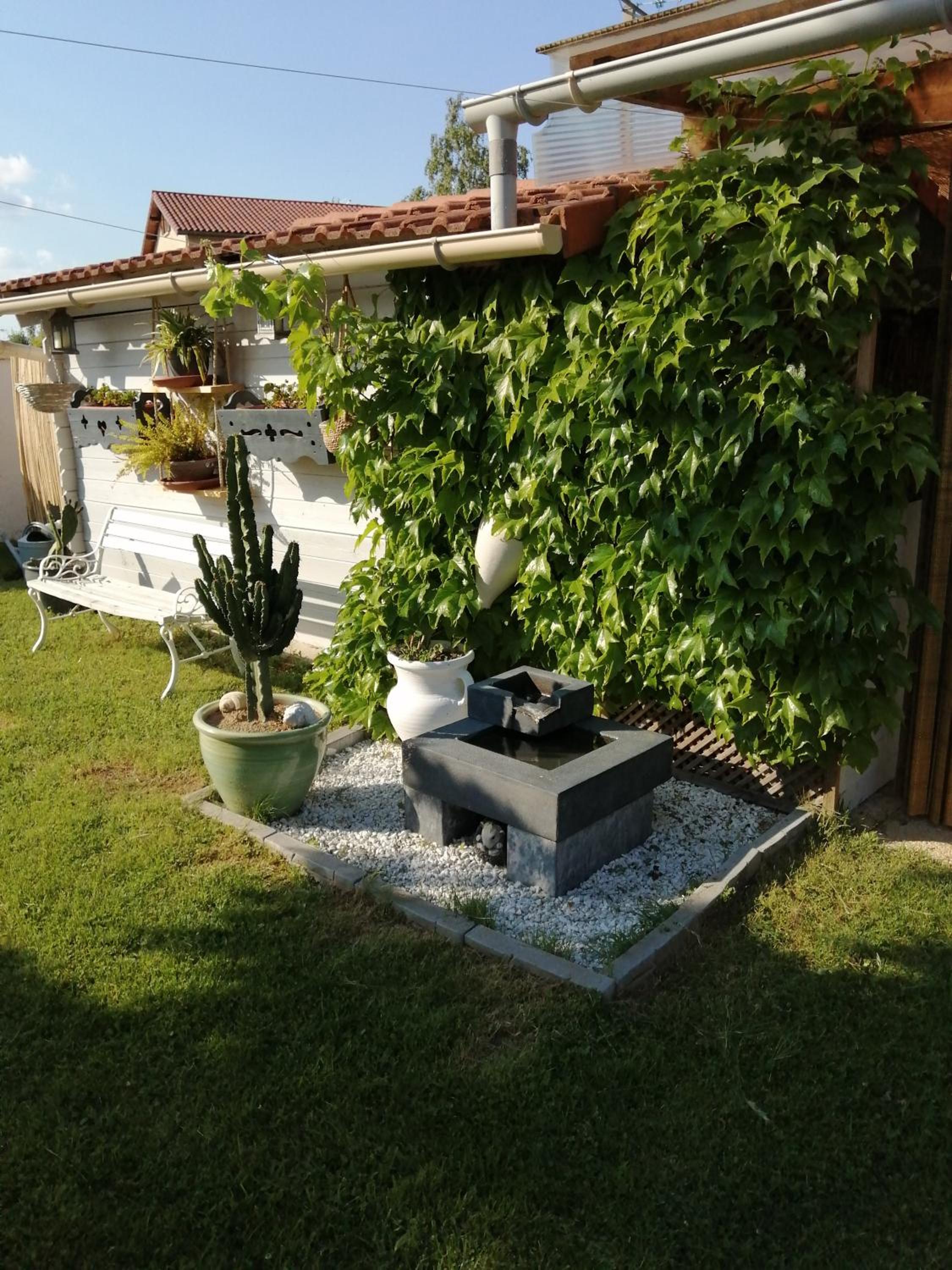 Two-Bedroom House - Photo 9