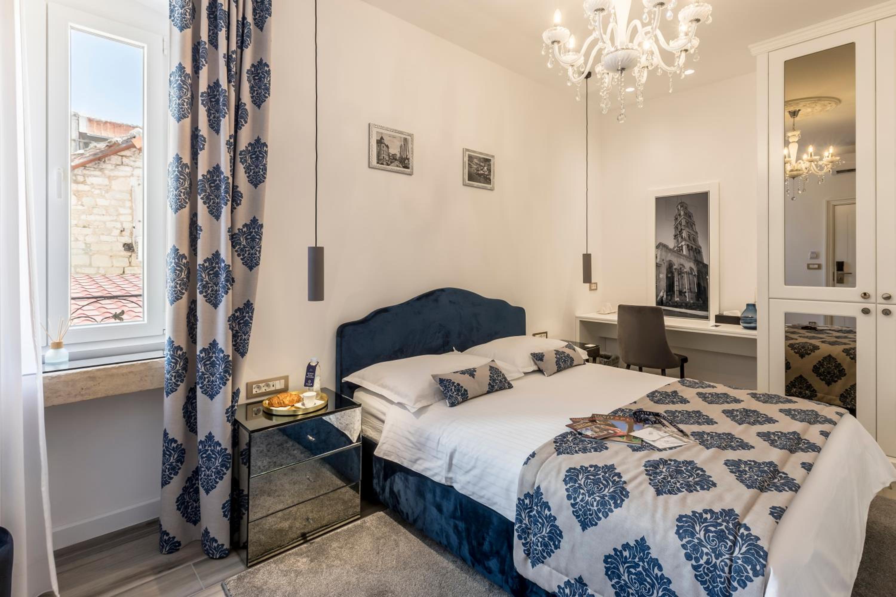 Deluxe Double Room photo 2