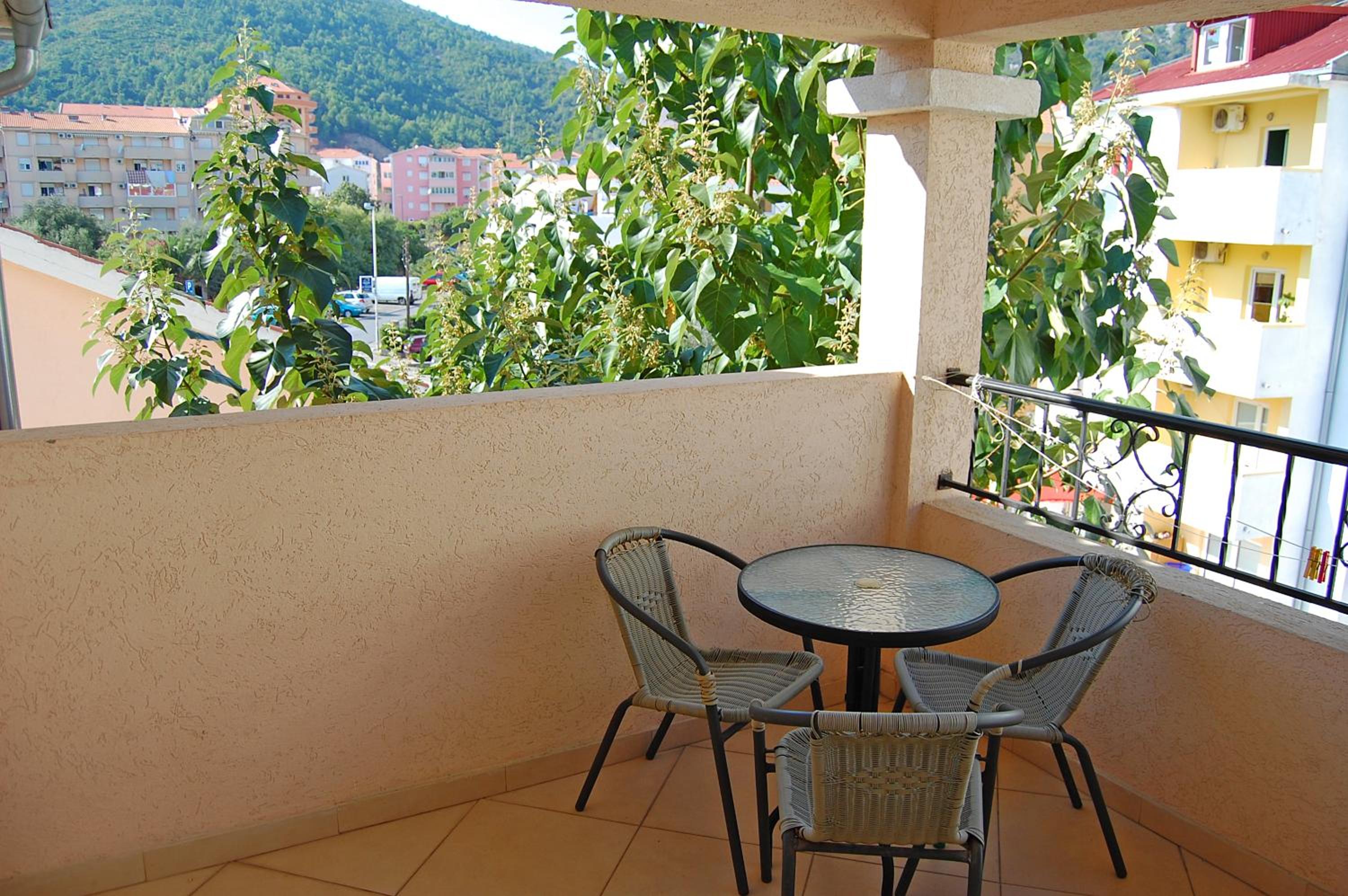 Twin Room with Terrace photo 3