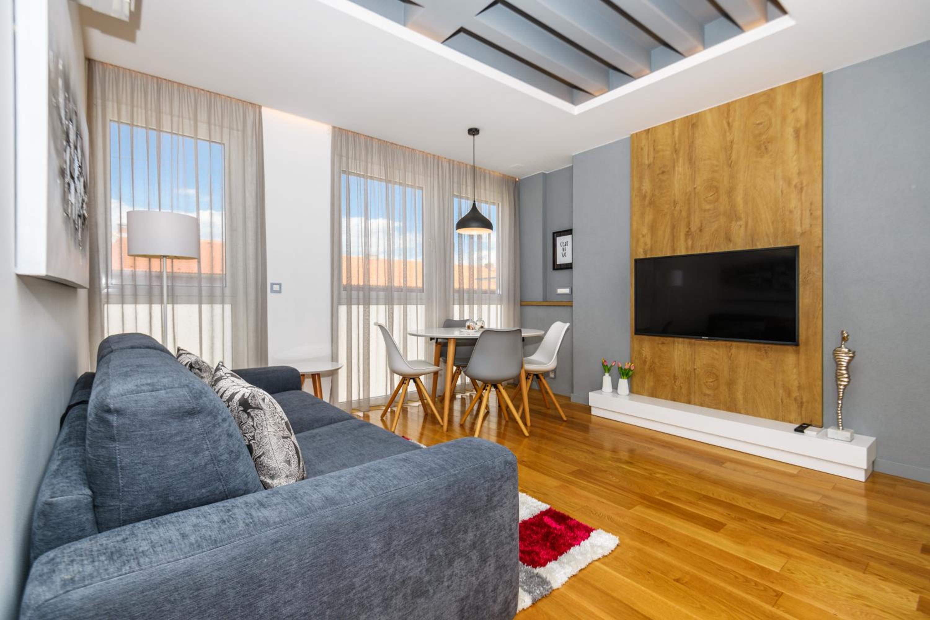 Superior Apartment
