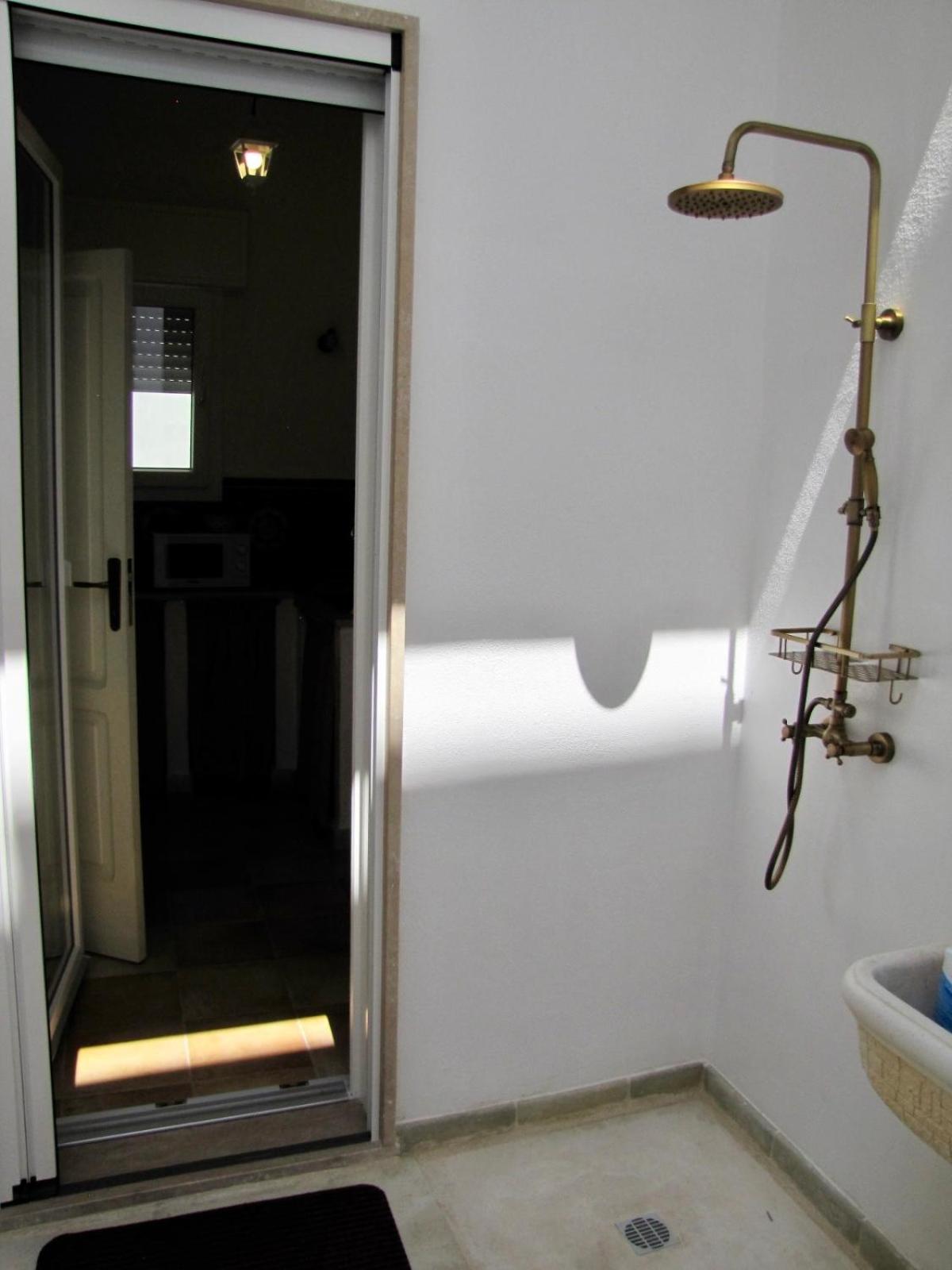 Two-Bedroom House photo 3