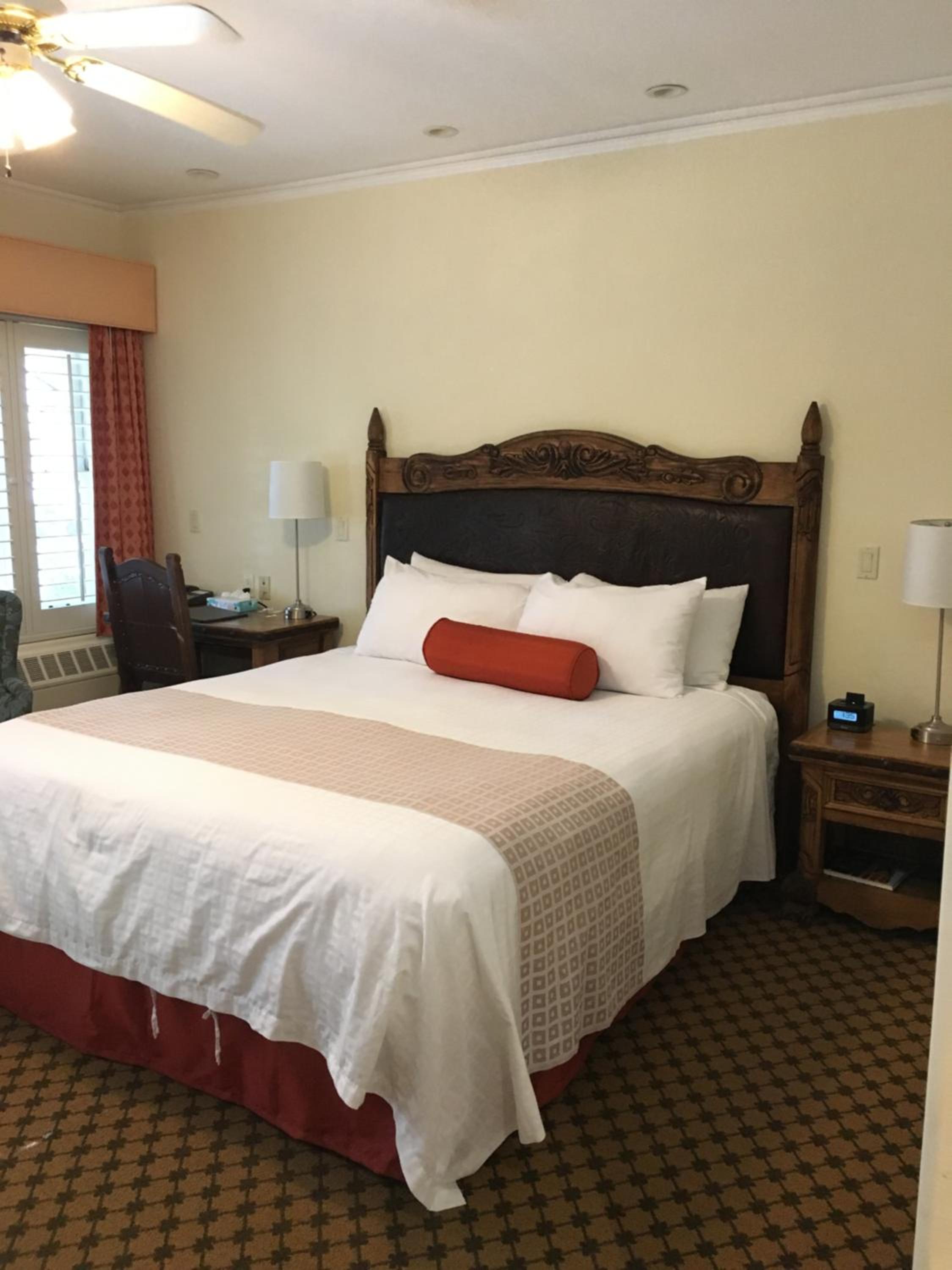 Queen Room - Photo 4