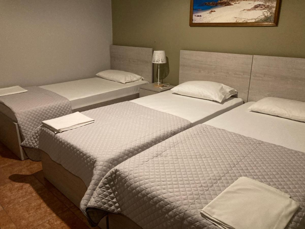 Quadruple Room photo 2