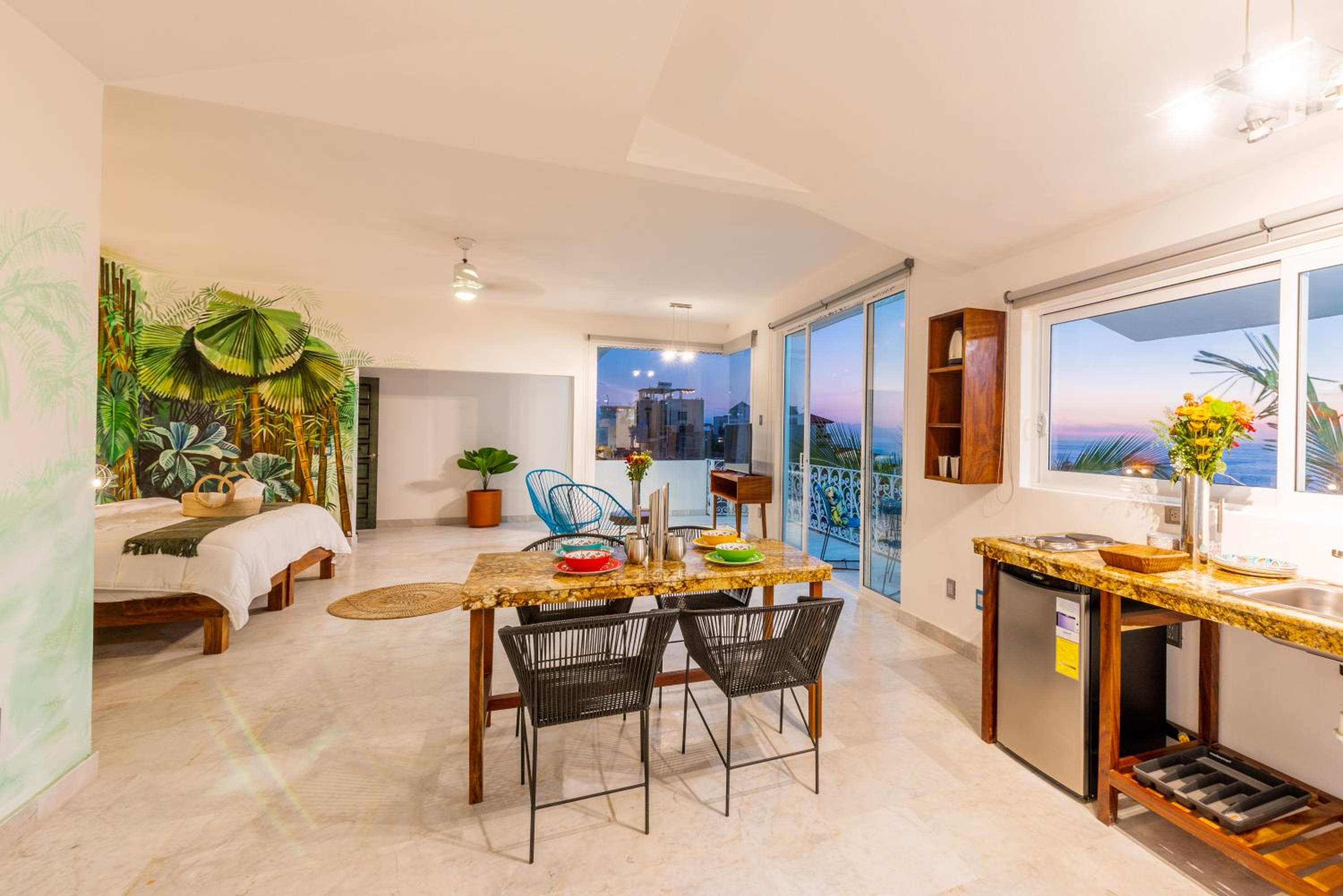 Apartment with Sea View - Photo 1