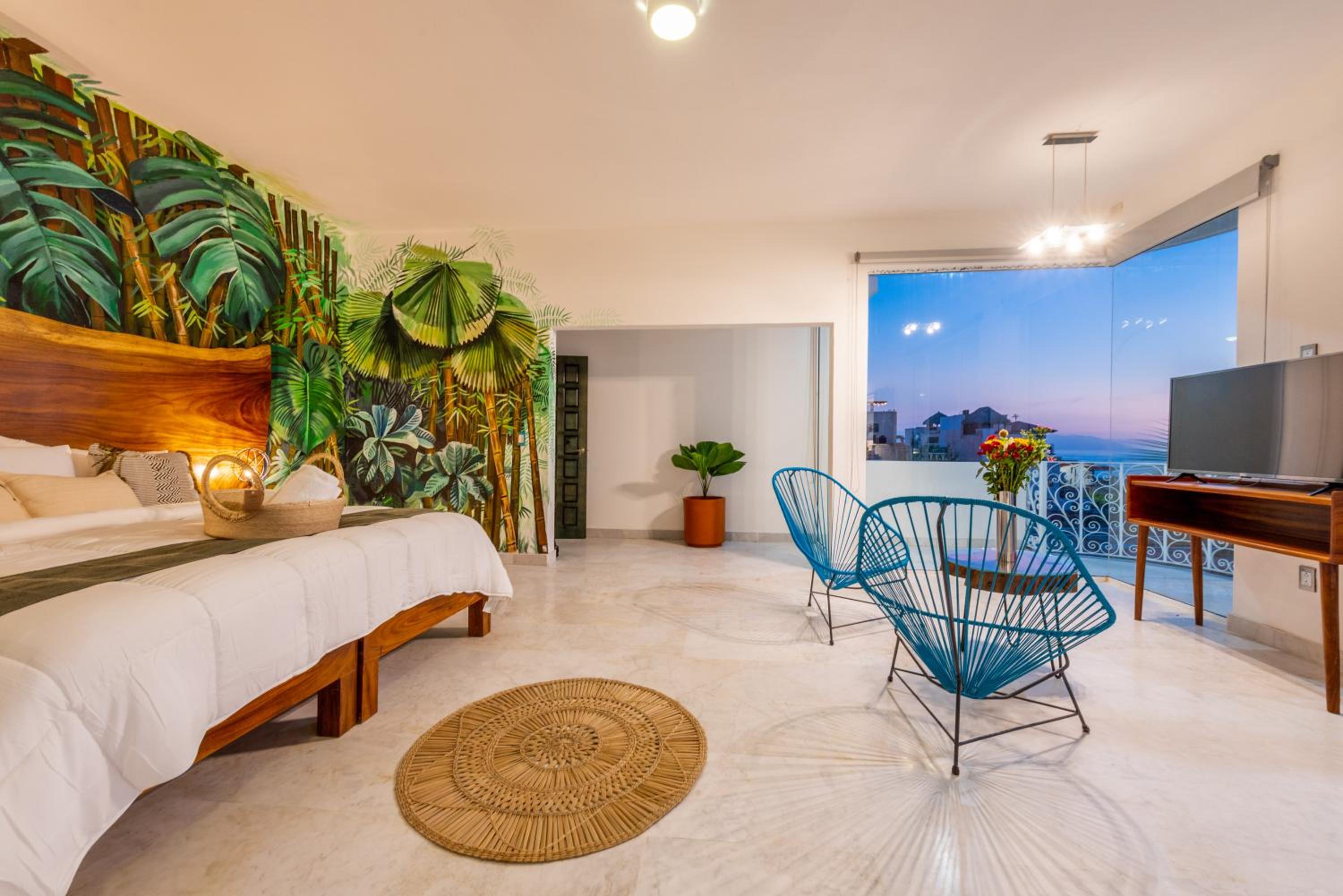 Apartment with Sea View - Photo 11